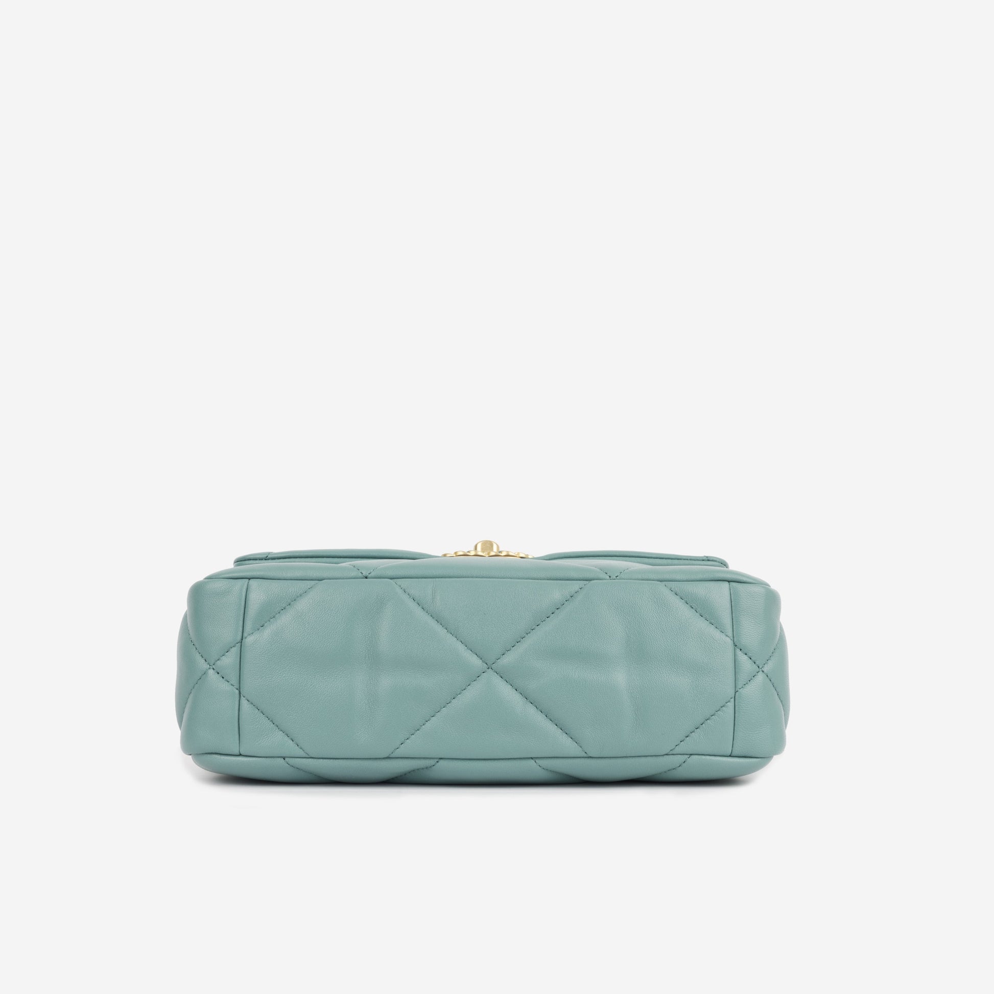 Chanel Chanel 19 Shoulder Bag - Rovelle Bags