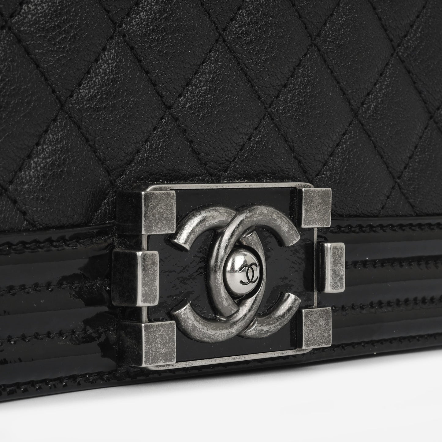 Chanel Boy Bag Shoulder Bag - Rovelle Bags