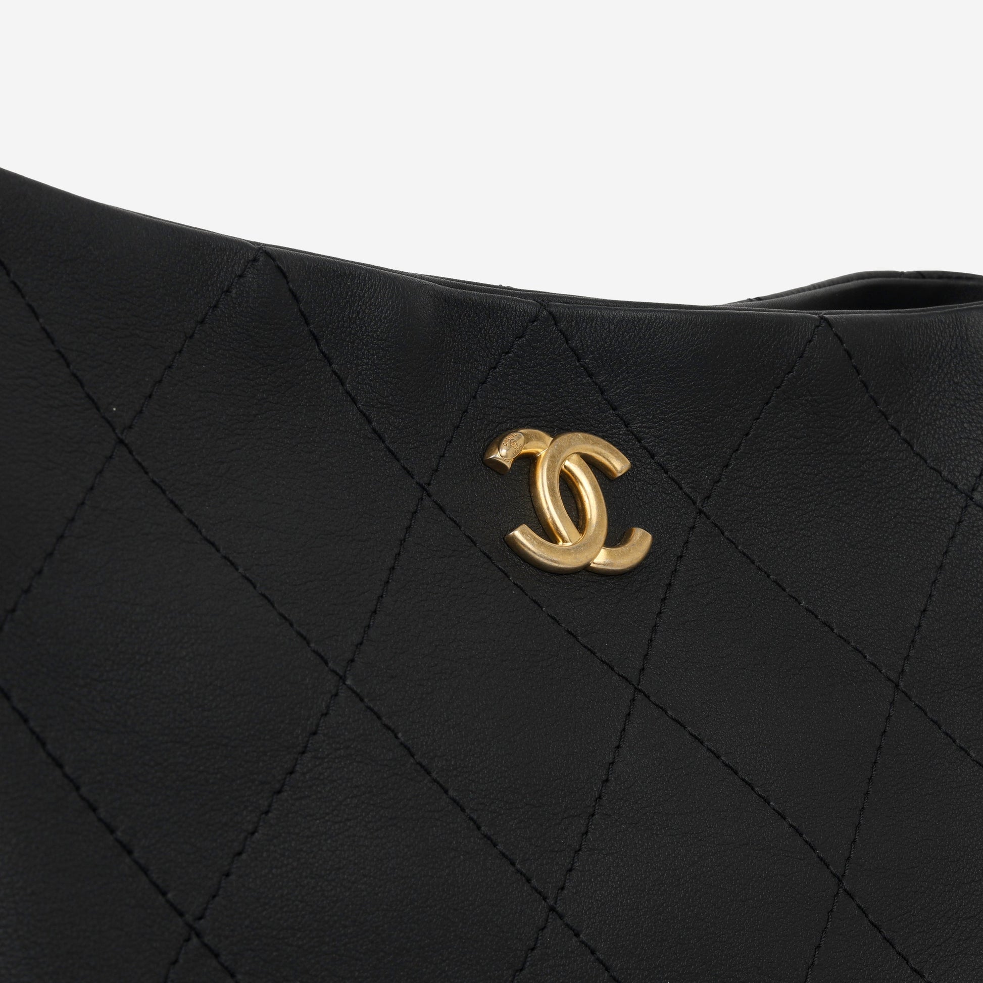 Chanel Shoulder Bag - Rovelle Bags