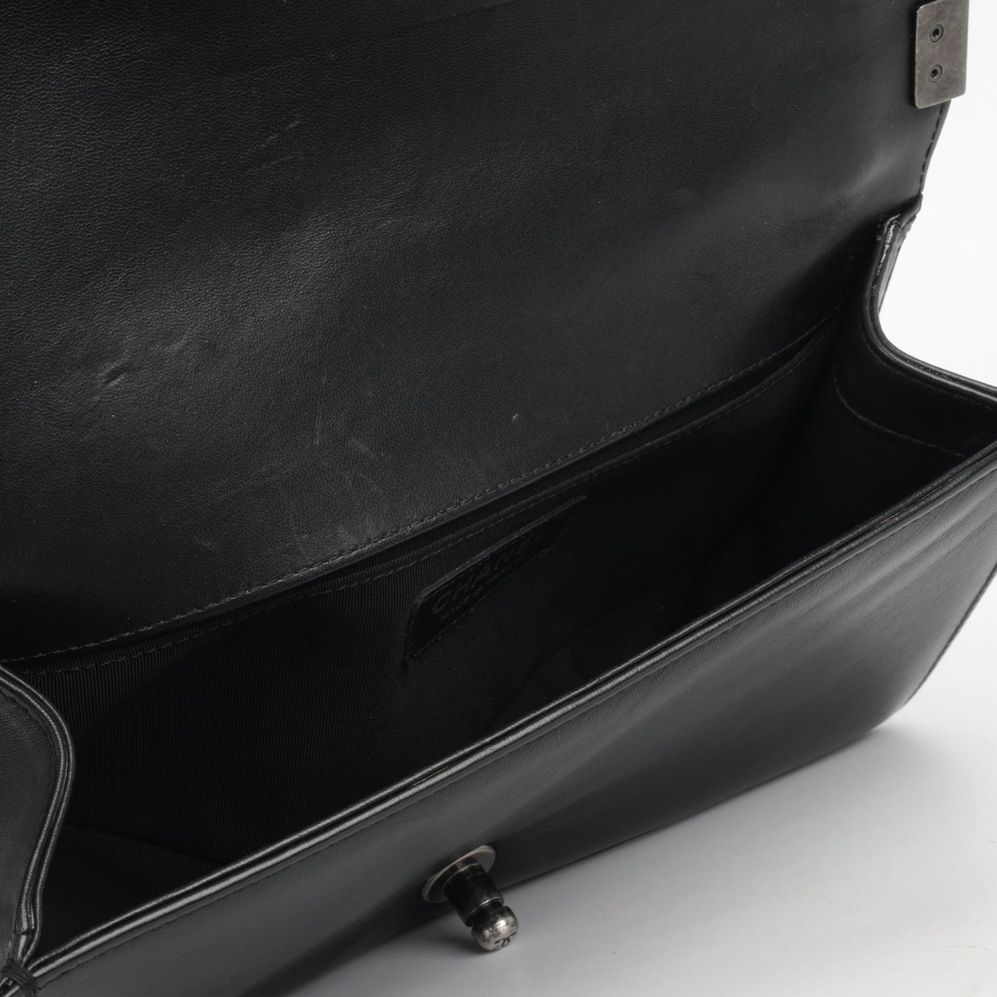Chanel Boy Bag Shoulder Bag - Rovelle Bags
