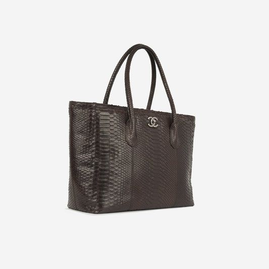 Chanel Deauville Tote - Rovelle Bags
