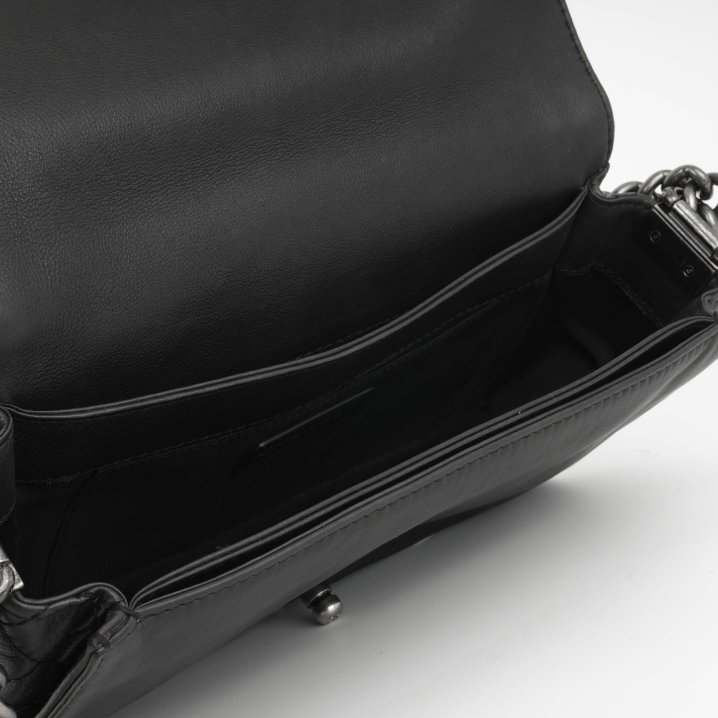 Chanel Boy Bag Shoulder Bag - Rovelle Bags