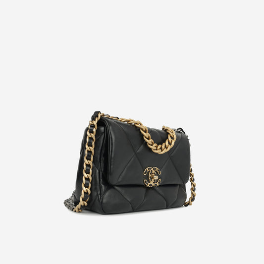 Chanel Chanel 19 Shoulder Bag - Rovelle Bags