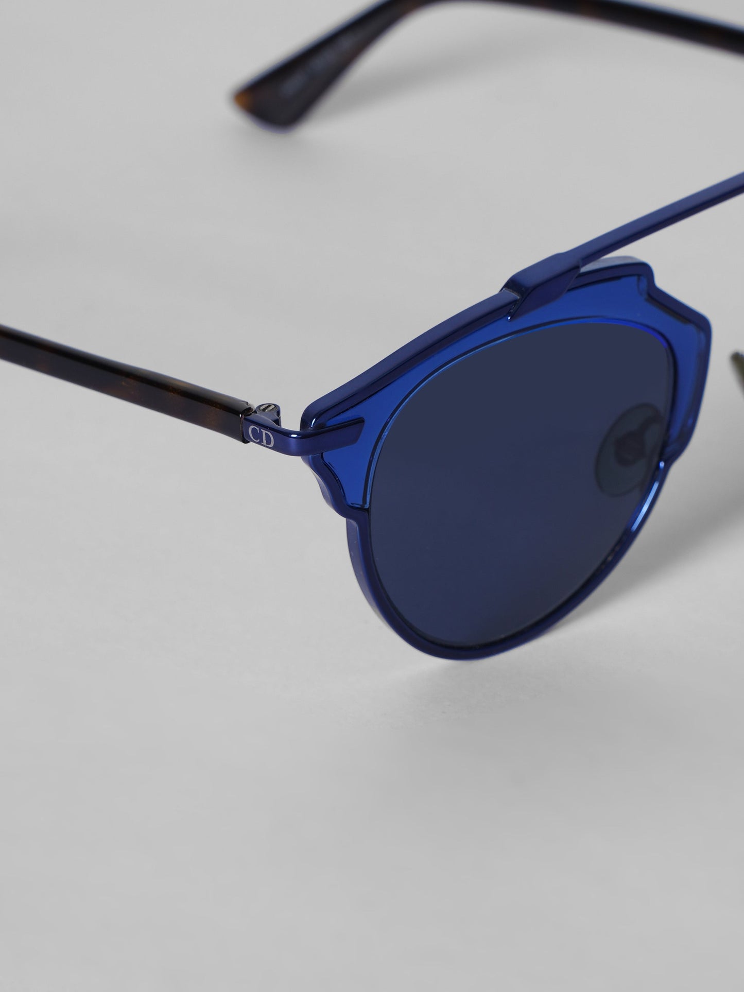 Fendi Gentle Shades