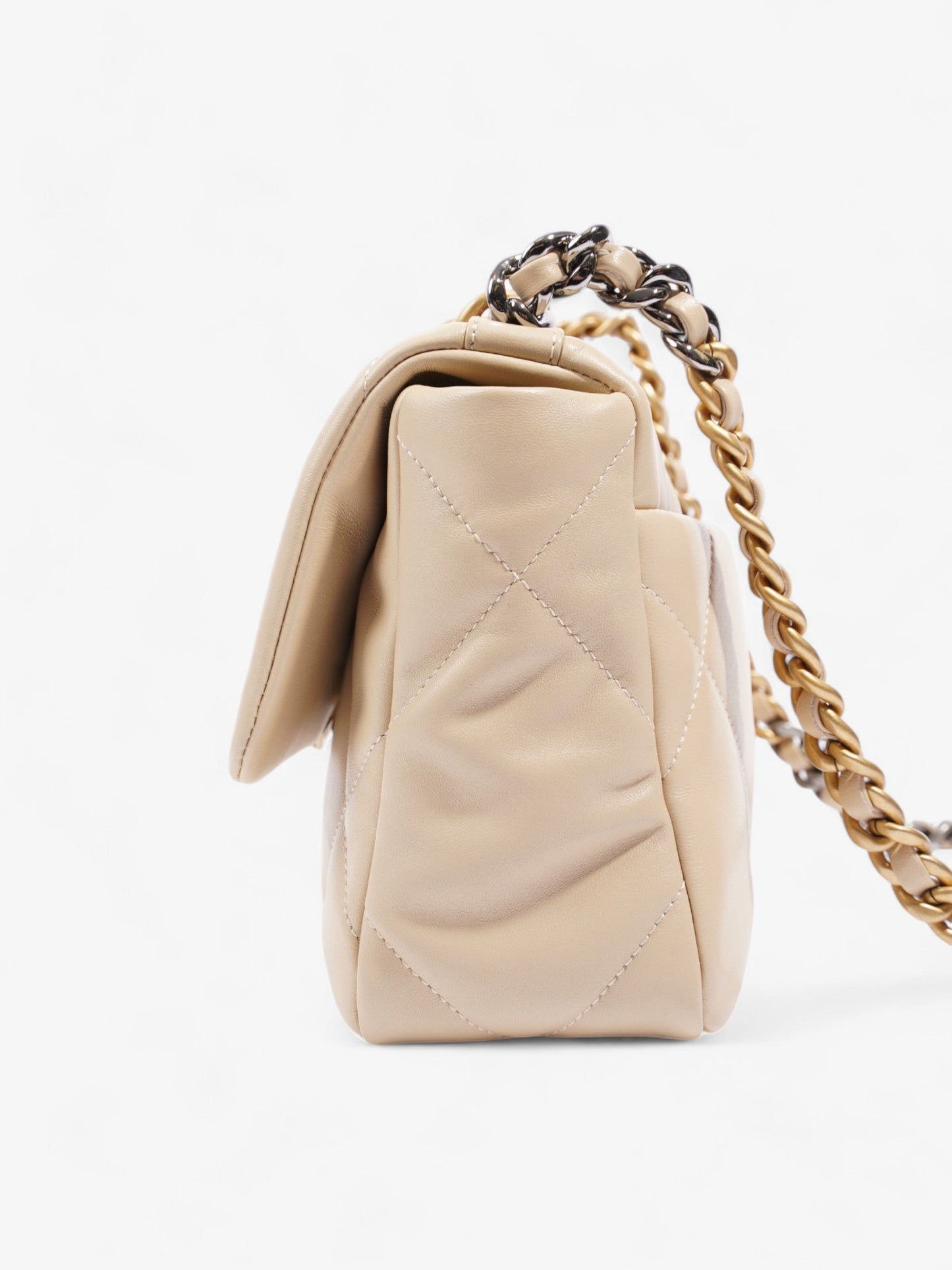 Chanel Chanel 19 Shoulder Bag - Rovelle Bags