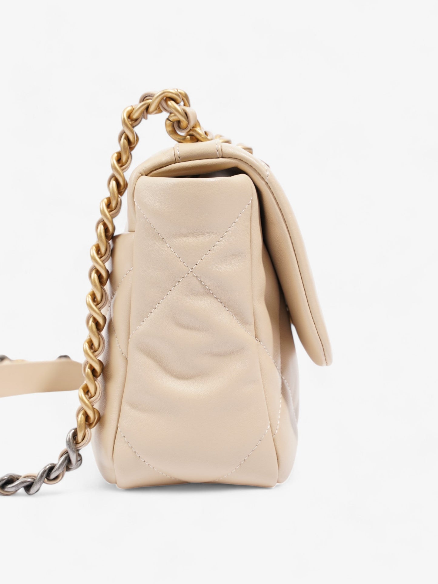 Chanel Chanel 19 Shoulder Bag - Rovelle Bags