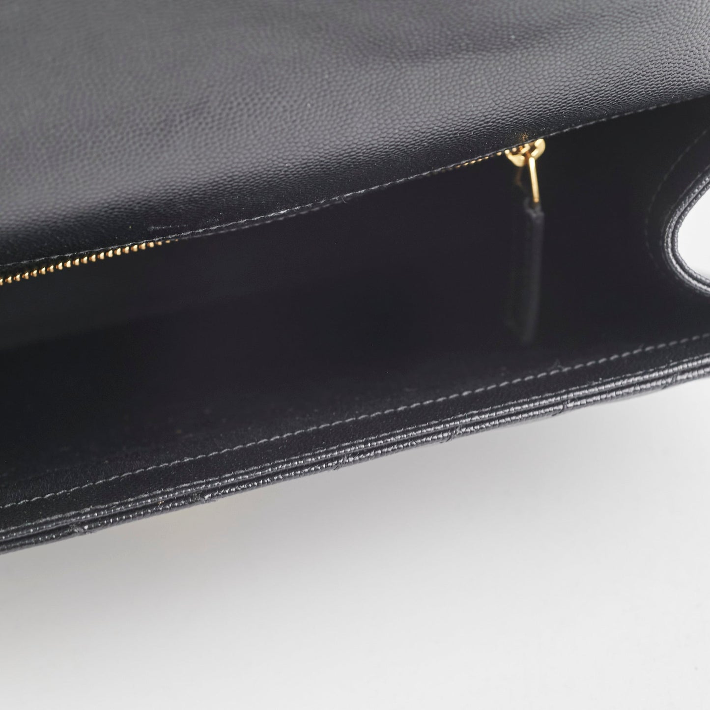 Saint Laurent Envelope Shoulder Bag - Rovelle Bags