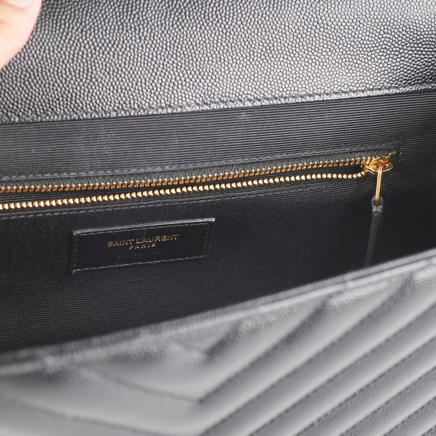 Saint Laurent Envelope Shoulder Bag - Rovelle Bags