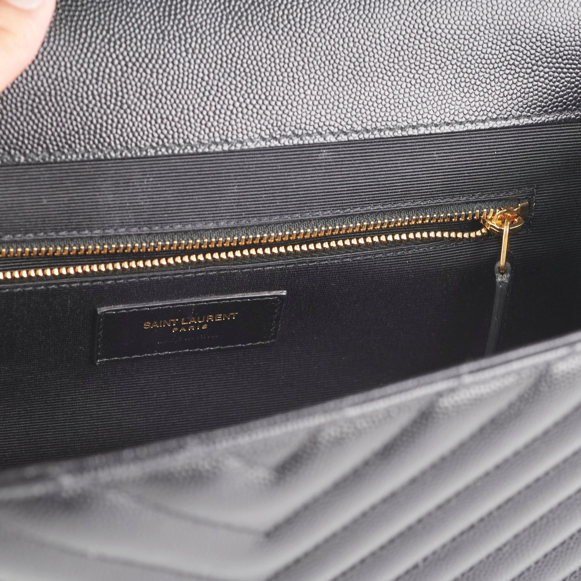 Saint Laurent Envelope Shoulder Bag - Rovelle Bags