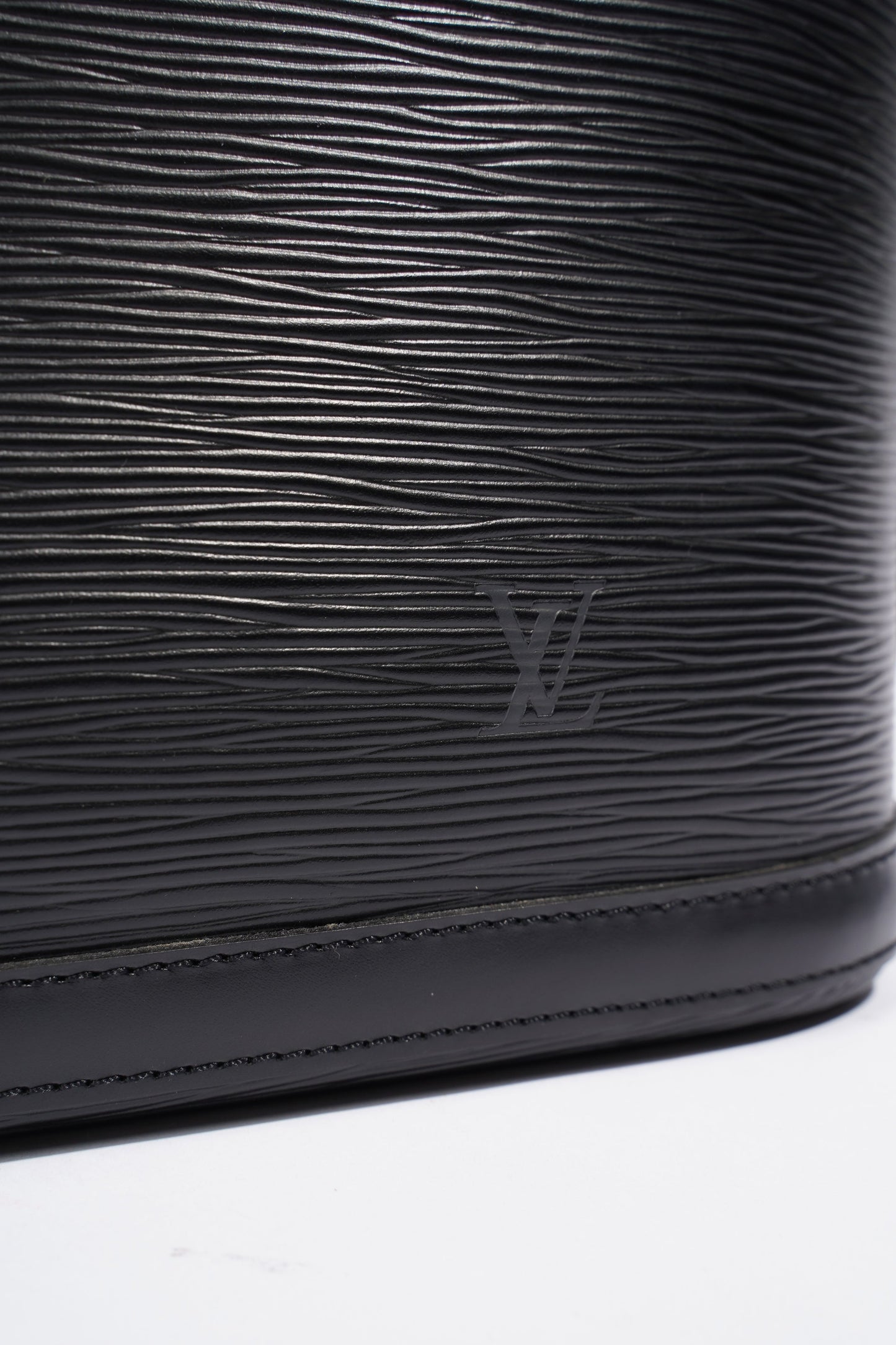 Louis Vuitton Lussac Black Epi Leather