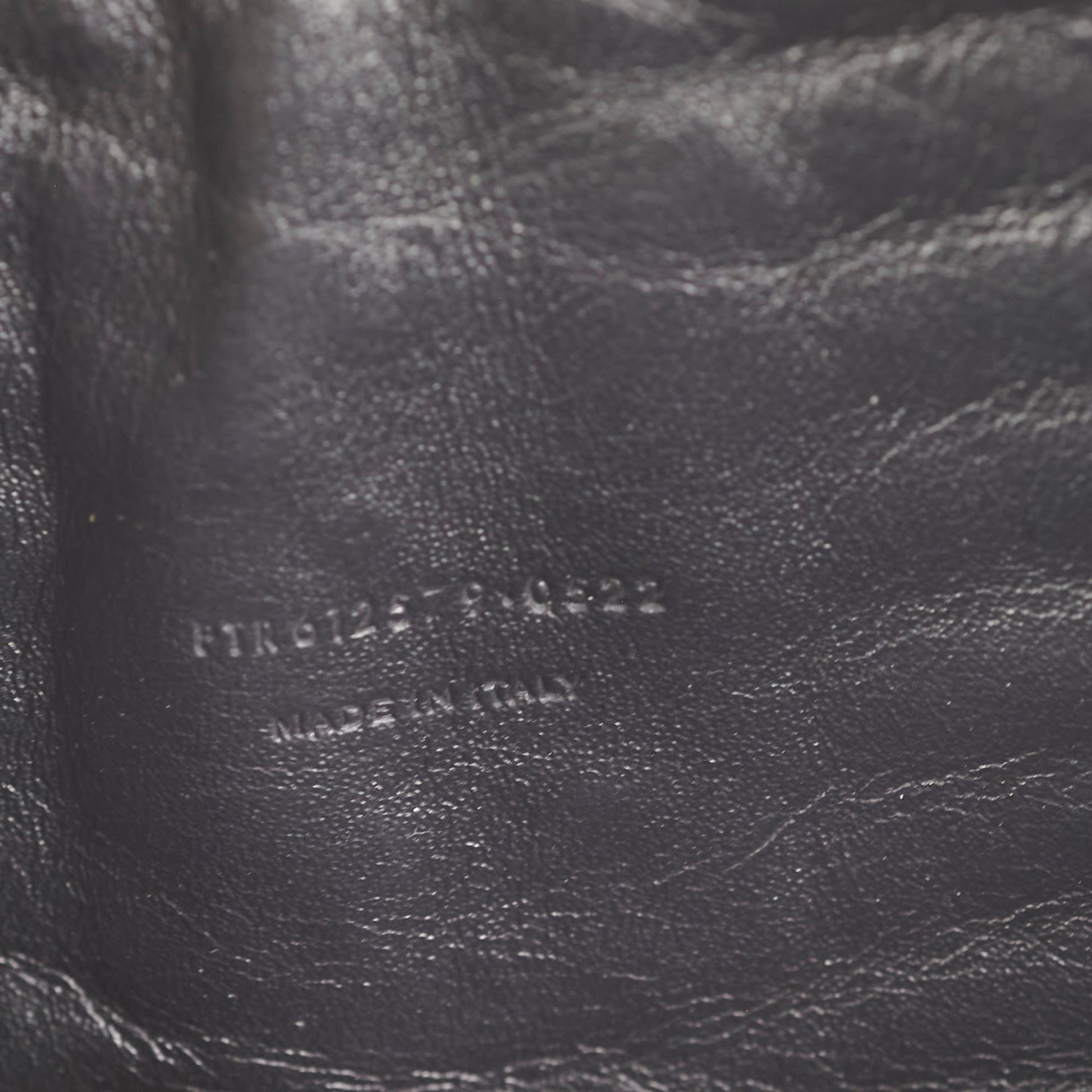 Saint Laurent Lou Crossbody - Rovelle Bags