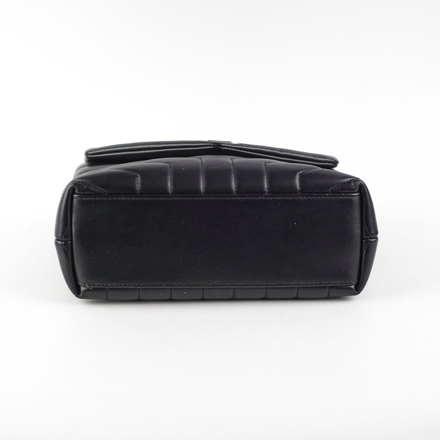 Saint Laurent Lou Handbag - Rovelle Bags