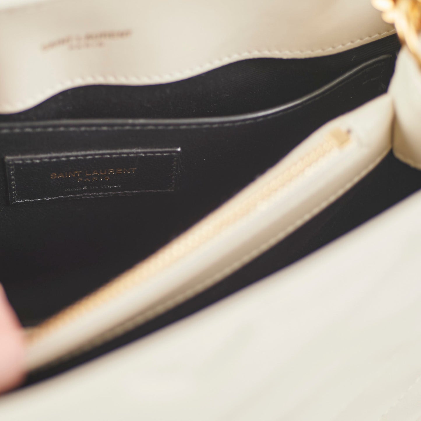 Saint Laurent Lou Handbag - Rovelle Bags