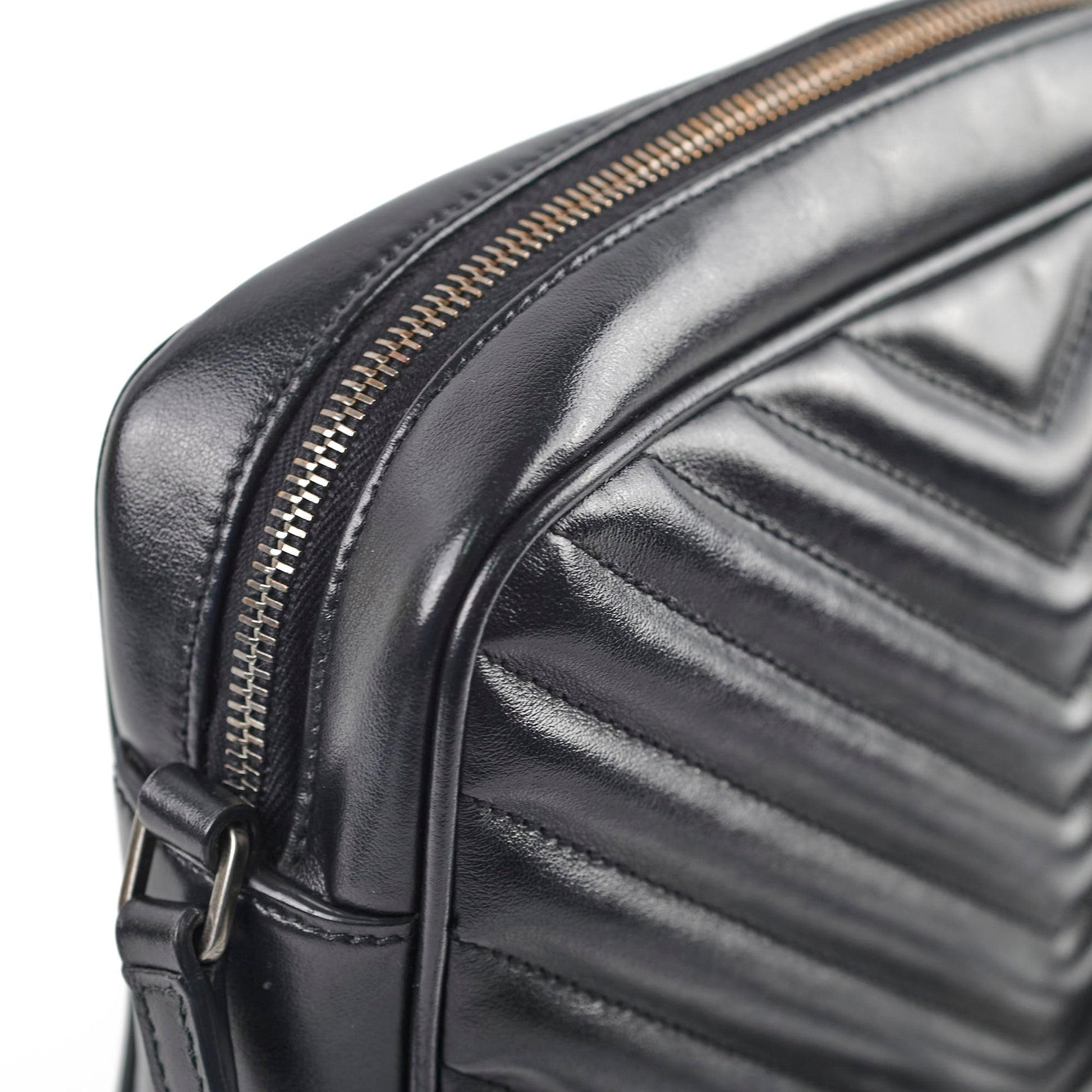Saint Laurent Lou Handbag - Rovelle Bags