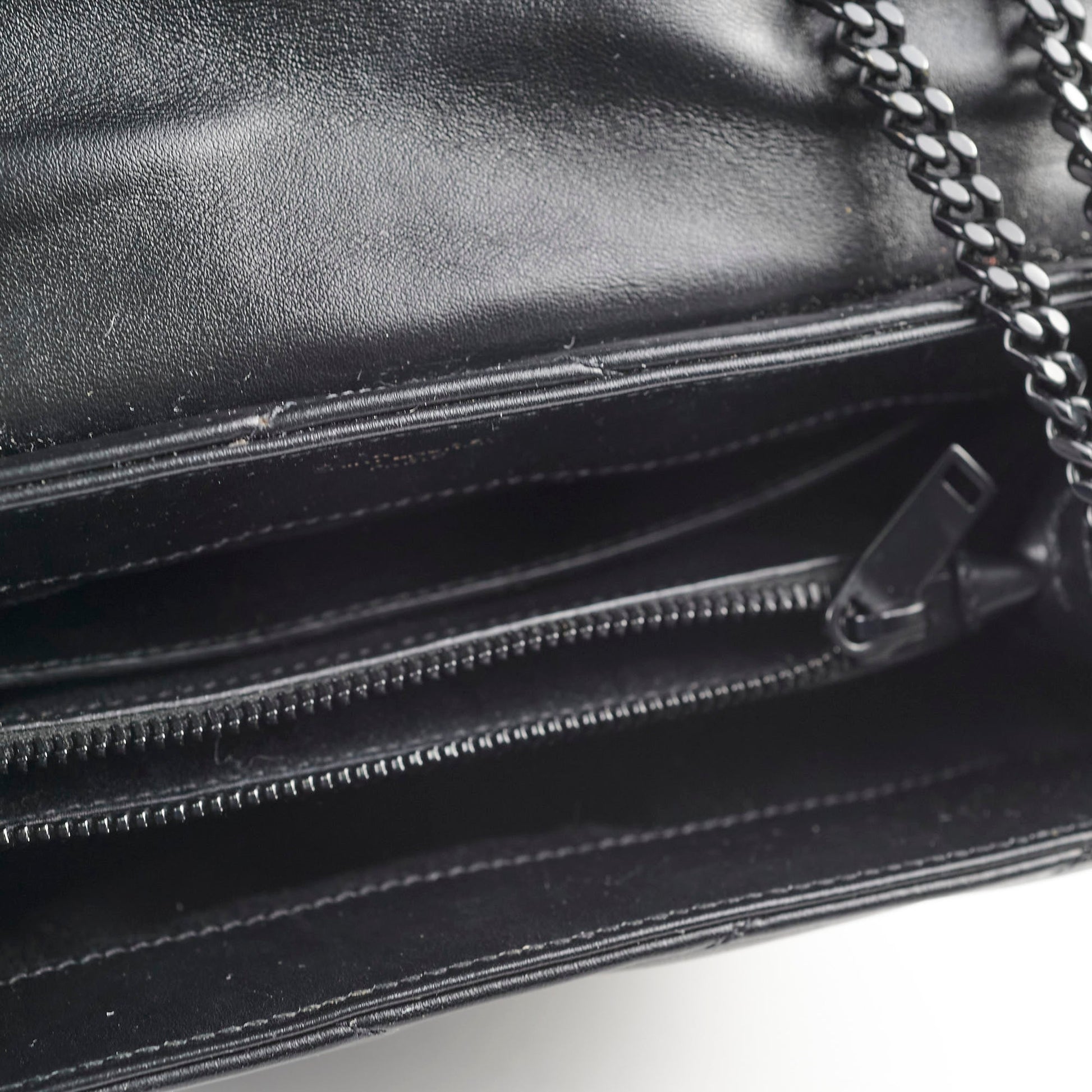 Saint Laurent Lou Handbag - Rovelle Bags