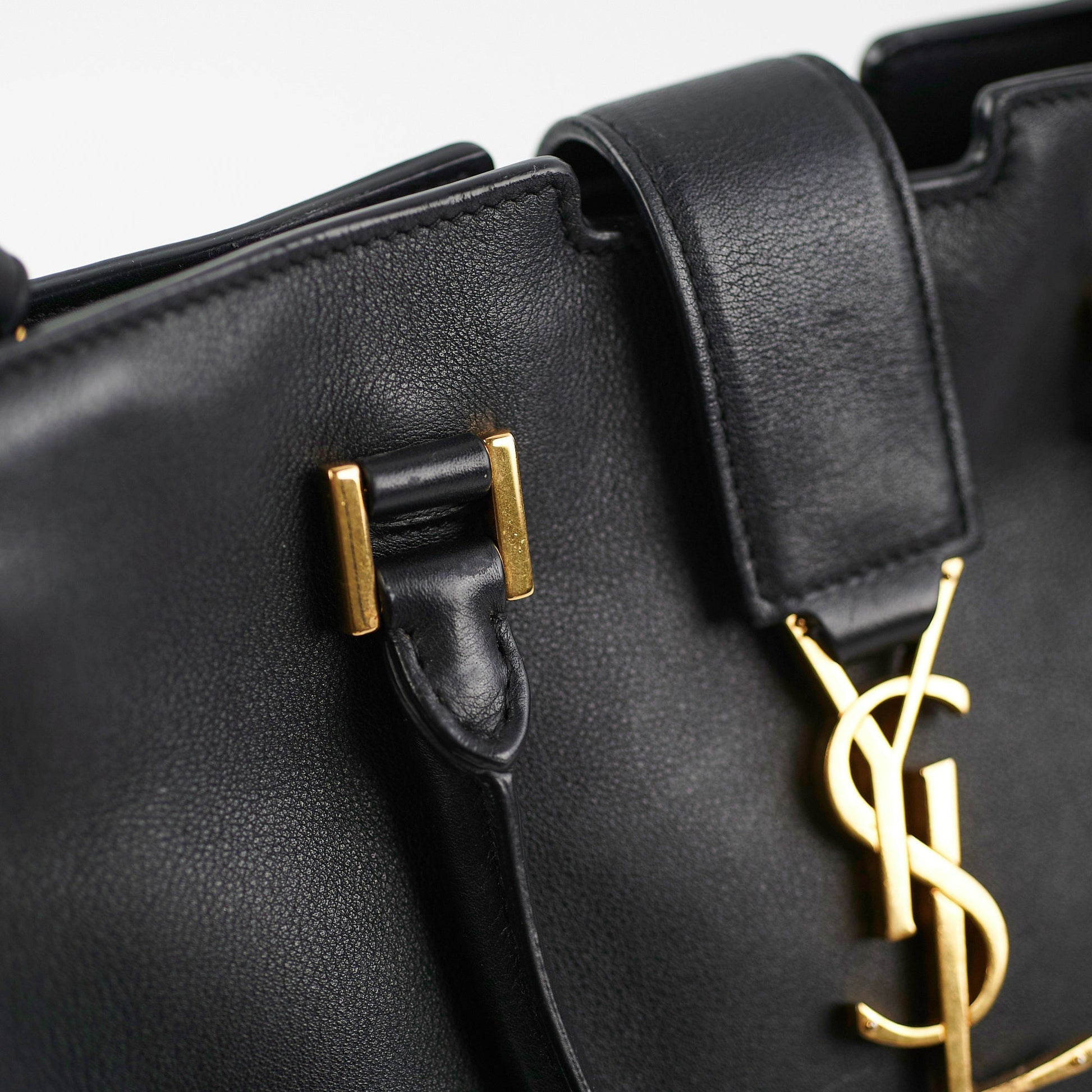 Saint Laurent Toy Shoulder Bag - Rovelle Bags