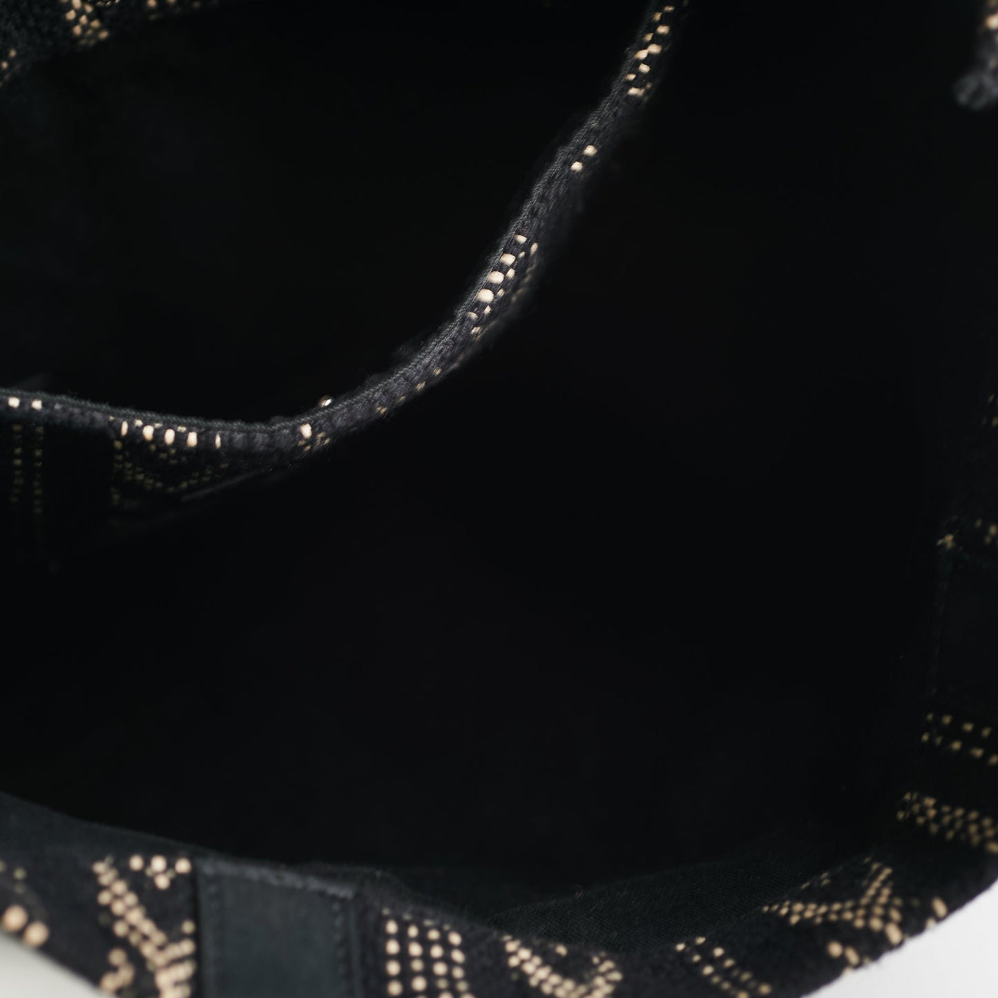 Saint Laurent Tote - Rovelle Bags