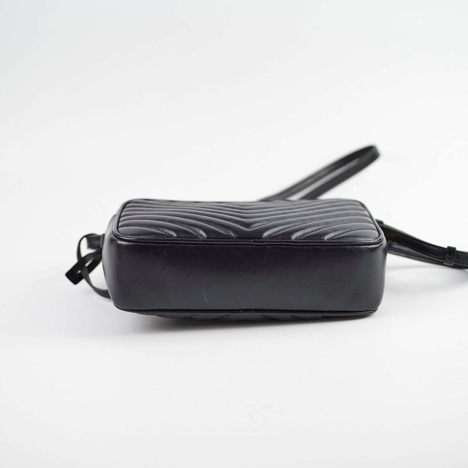 Saint Laurent Lou Crossbody - Rovelle Bags