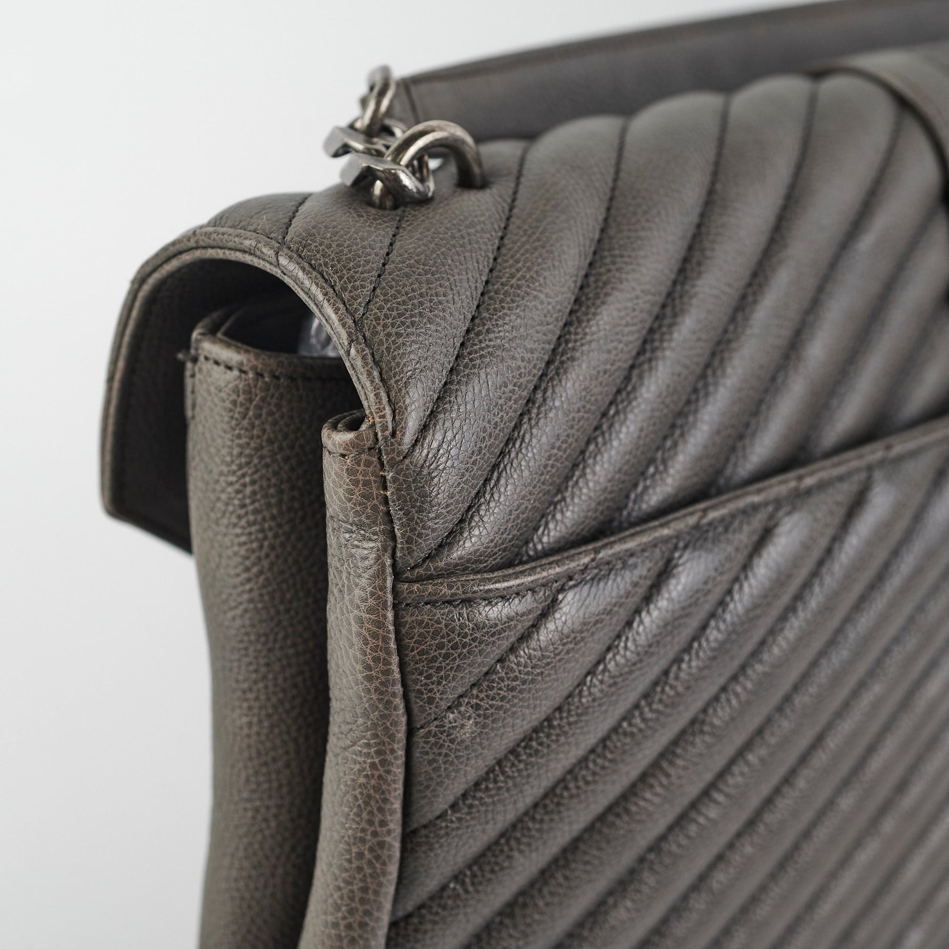 Saint Laurent Shoulder Bag - Rovelle Bags