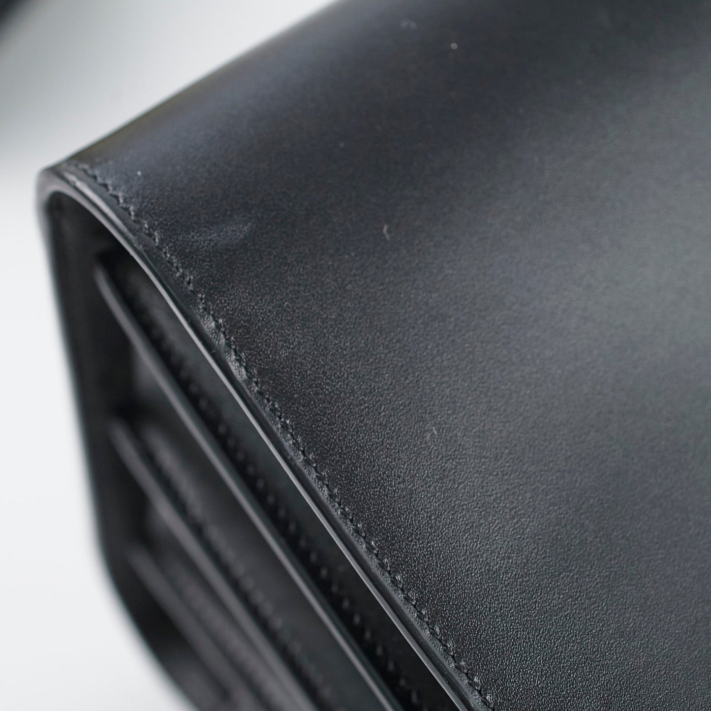 Saint Laurent Monogram Shoulder Bag - Rovelle Bags