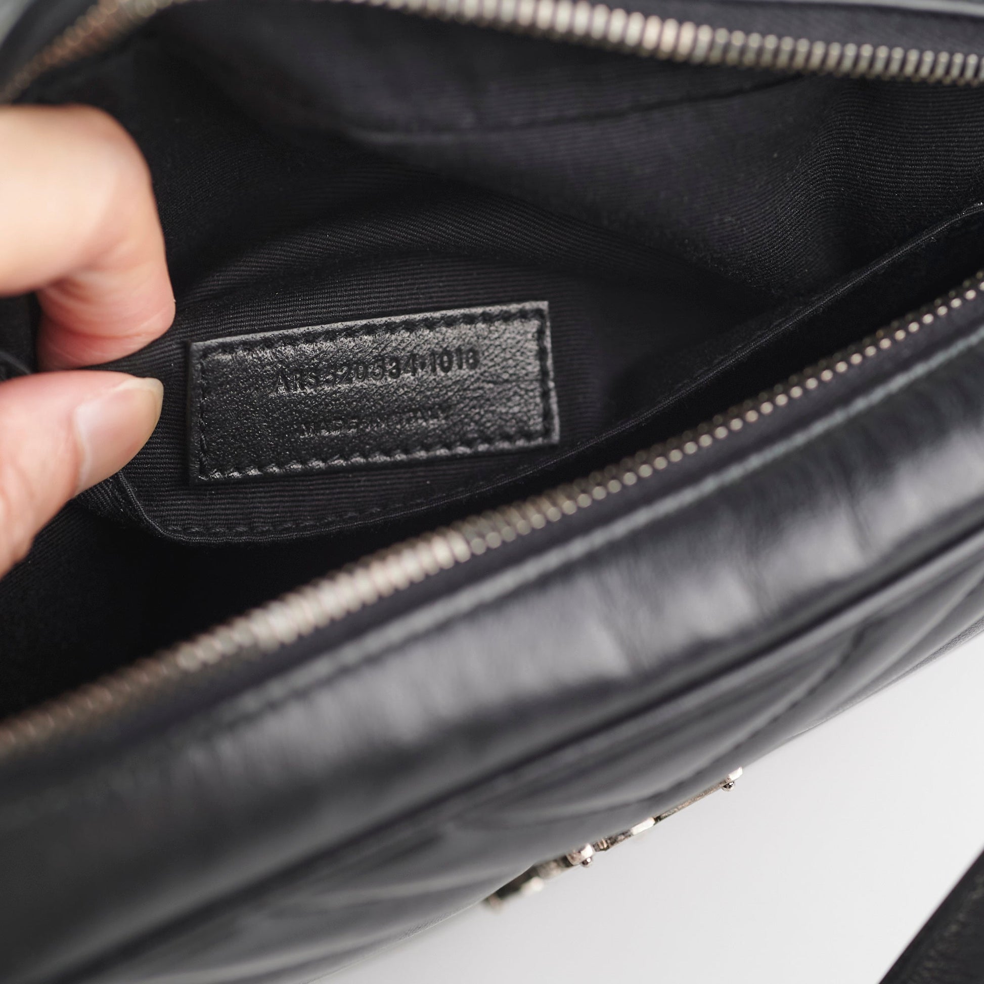Saint Laurent Lou Crossbody - Rovelle Bags