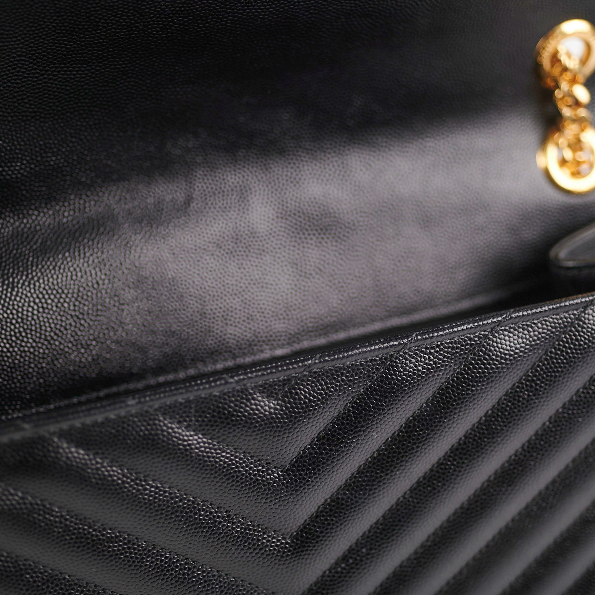 Saint Laurent Envelope Shoulder Bag - Rovelle Bags