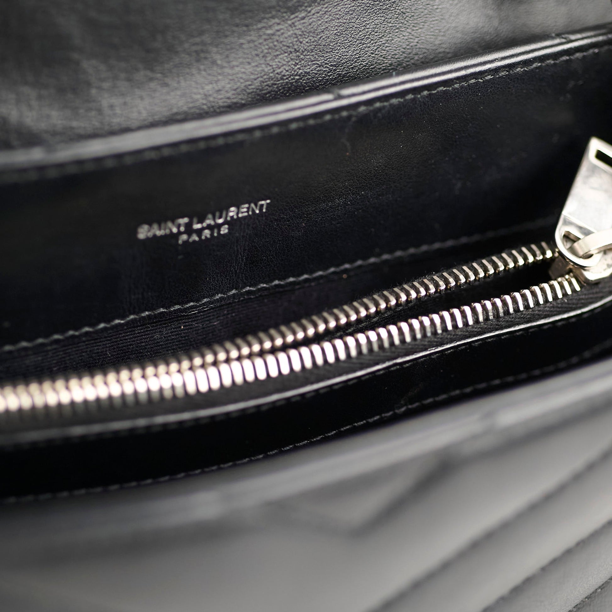 Saint Laurent Lou Handbag - Rovelle Bags
