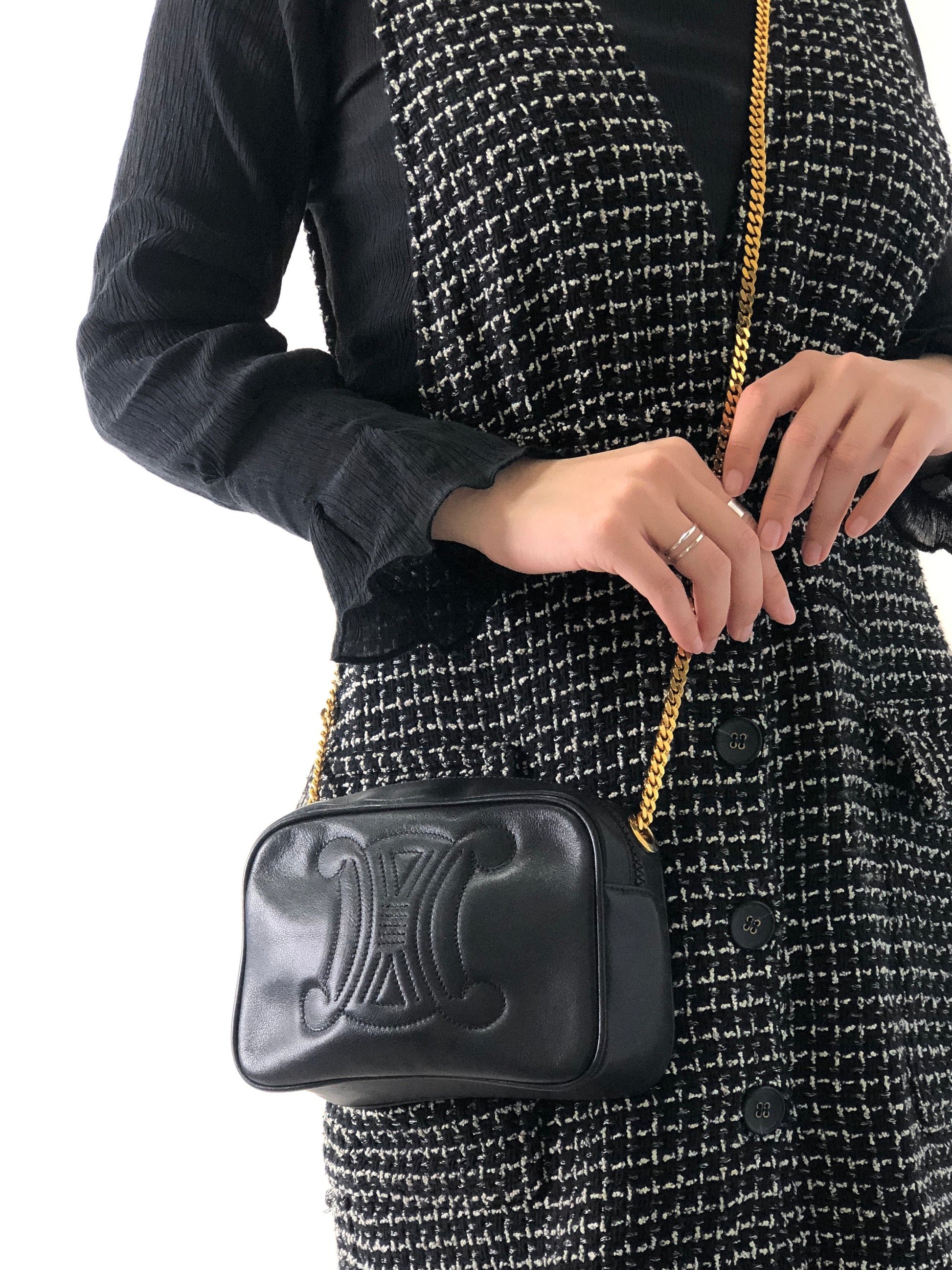 CELINE Triomphe Leather Chain Shoulder bag Black jigb5w