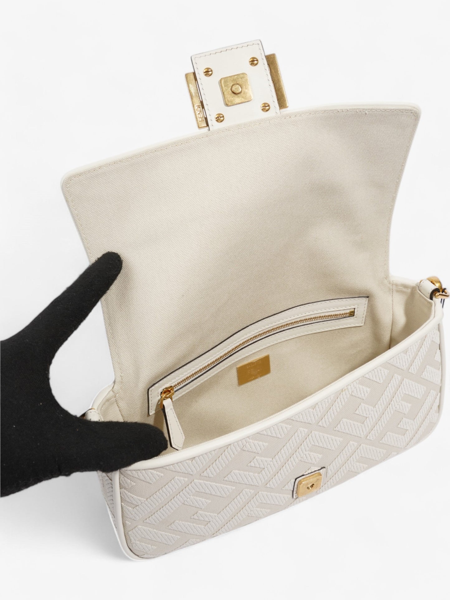 Fendi Baguette Shoulder Bag - Rovelle Bags