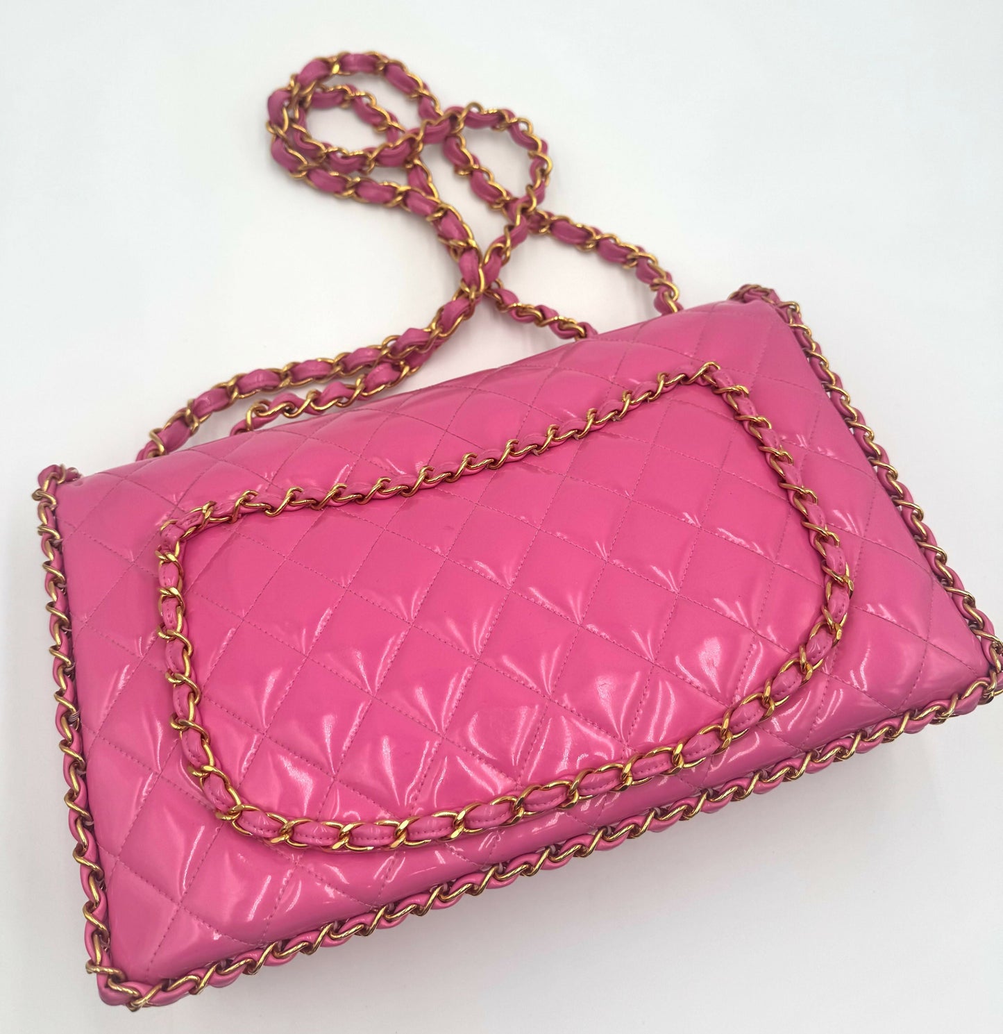 Chanel Chanel 19 Shoulder Bag - Rovelle Bags