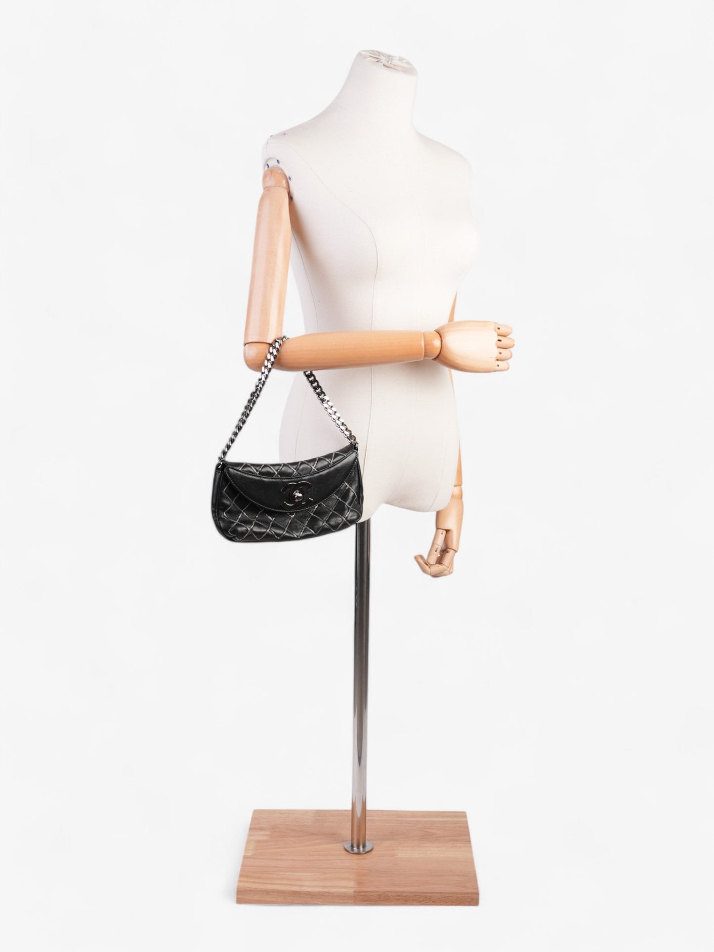 Chanel Shoulder Bag - Rovelle Bags