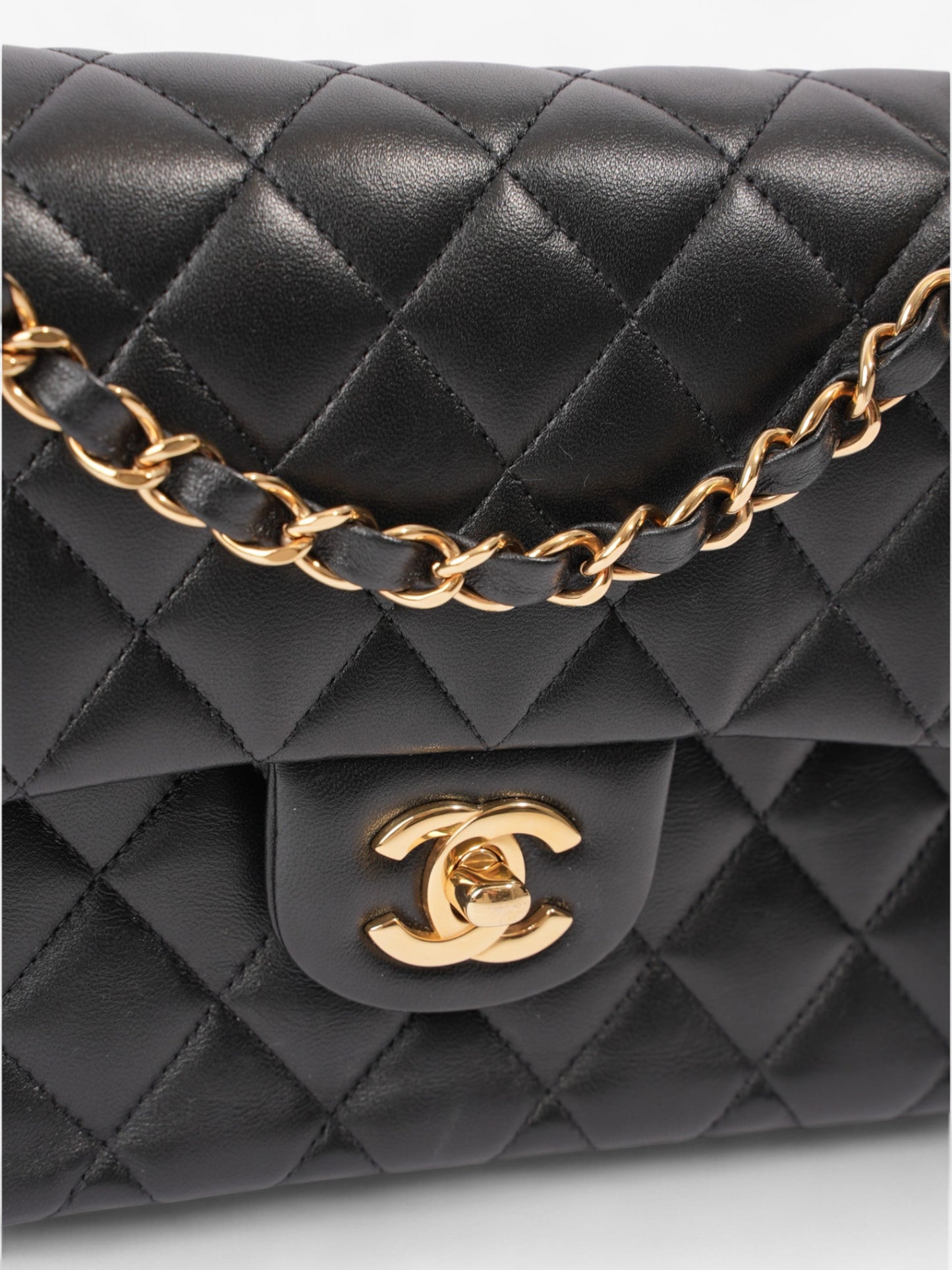 Chanel Shoulder Bag - Rovelle Bags