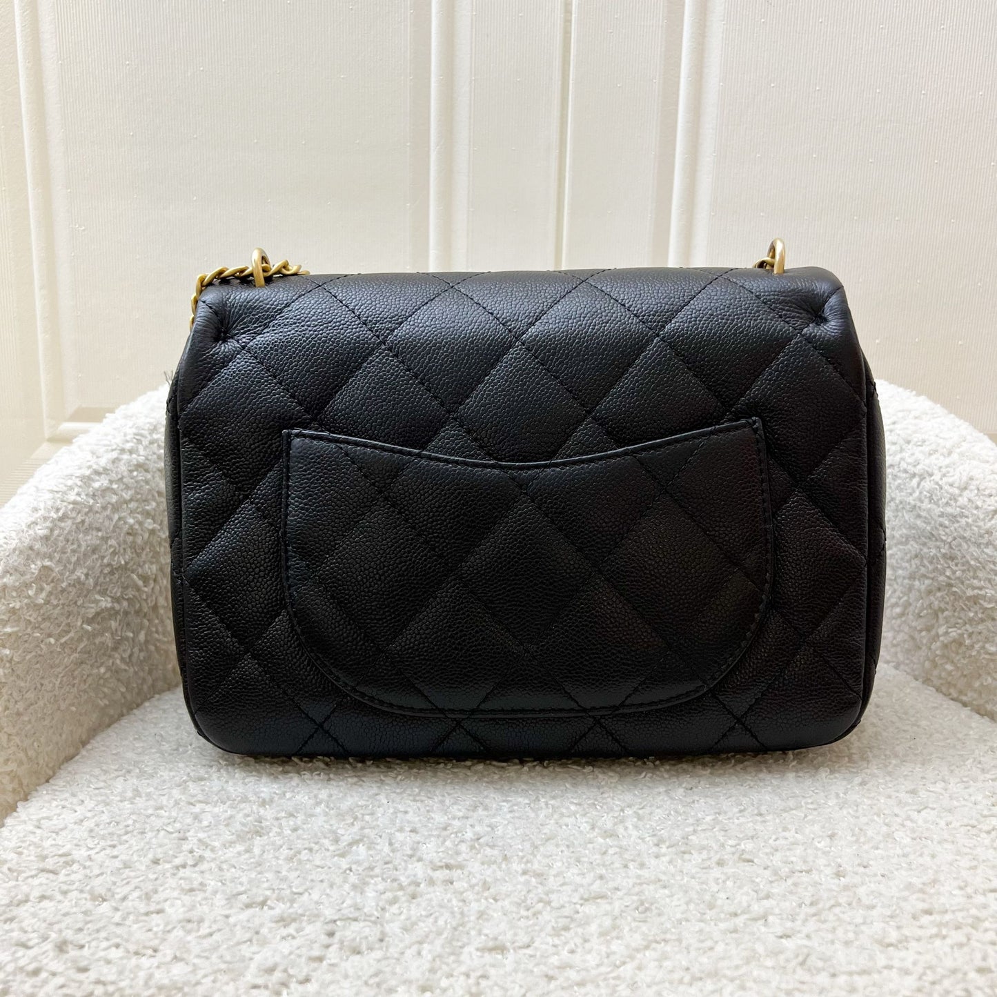 Chanel 24P Heart Adjustable Chain Small Flap Bag - Rovelle Bags