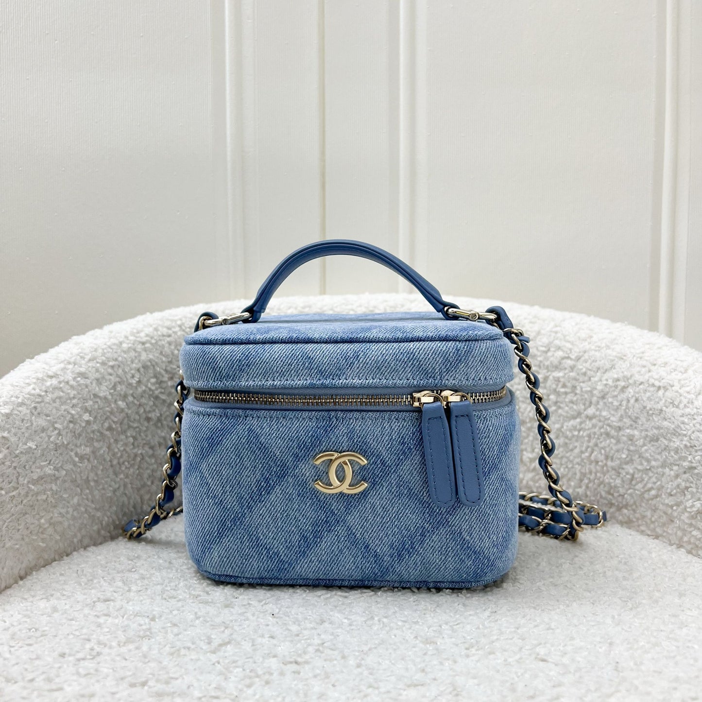 Chanel 22B Cheer for Chanel Vanity Handbag - Rovelle Bags