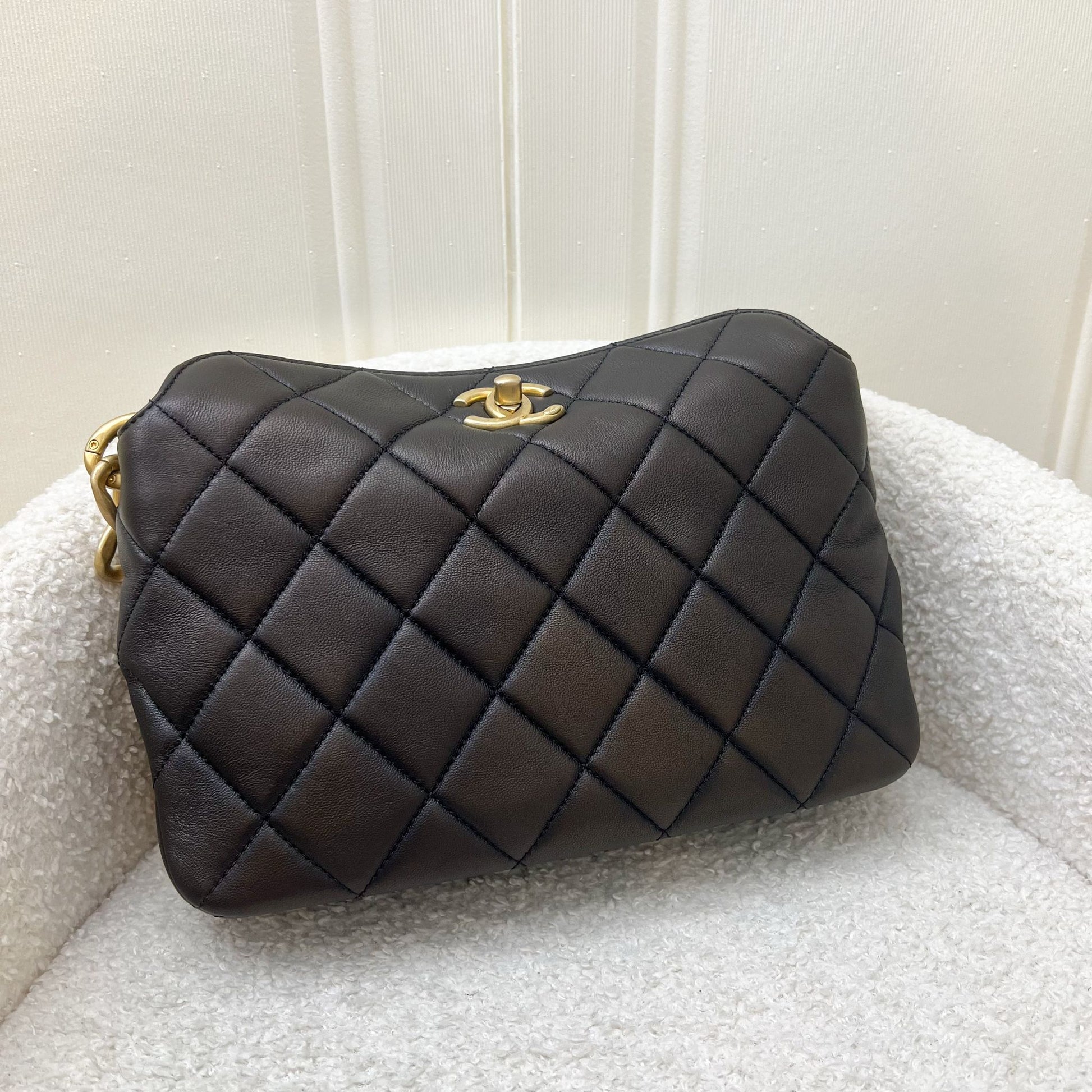 Chanel 23A Hobo Shoulder Shoulder Bag - Rovelle Bags