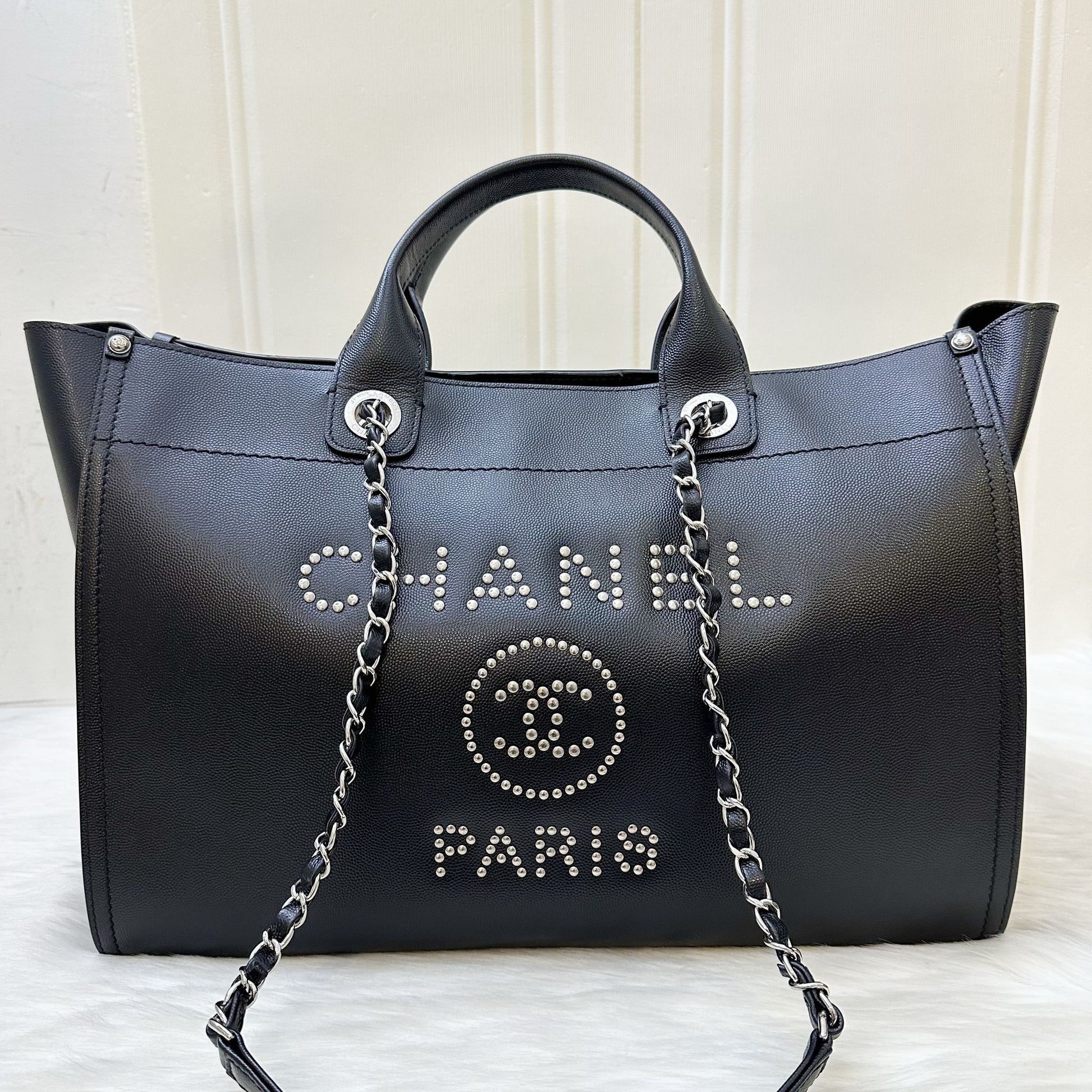 Chanel Medium / Large Deauville Tote Tote Bag - Rovelle Bags