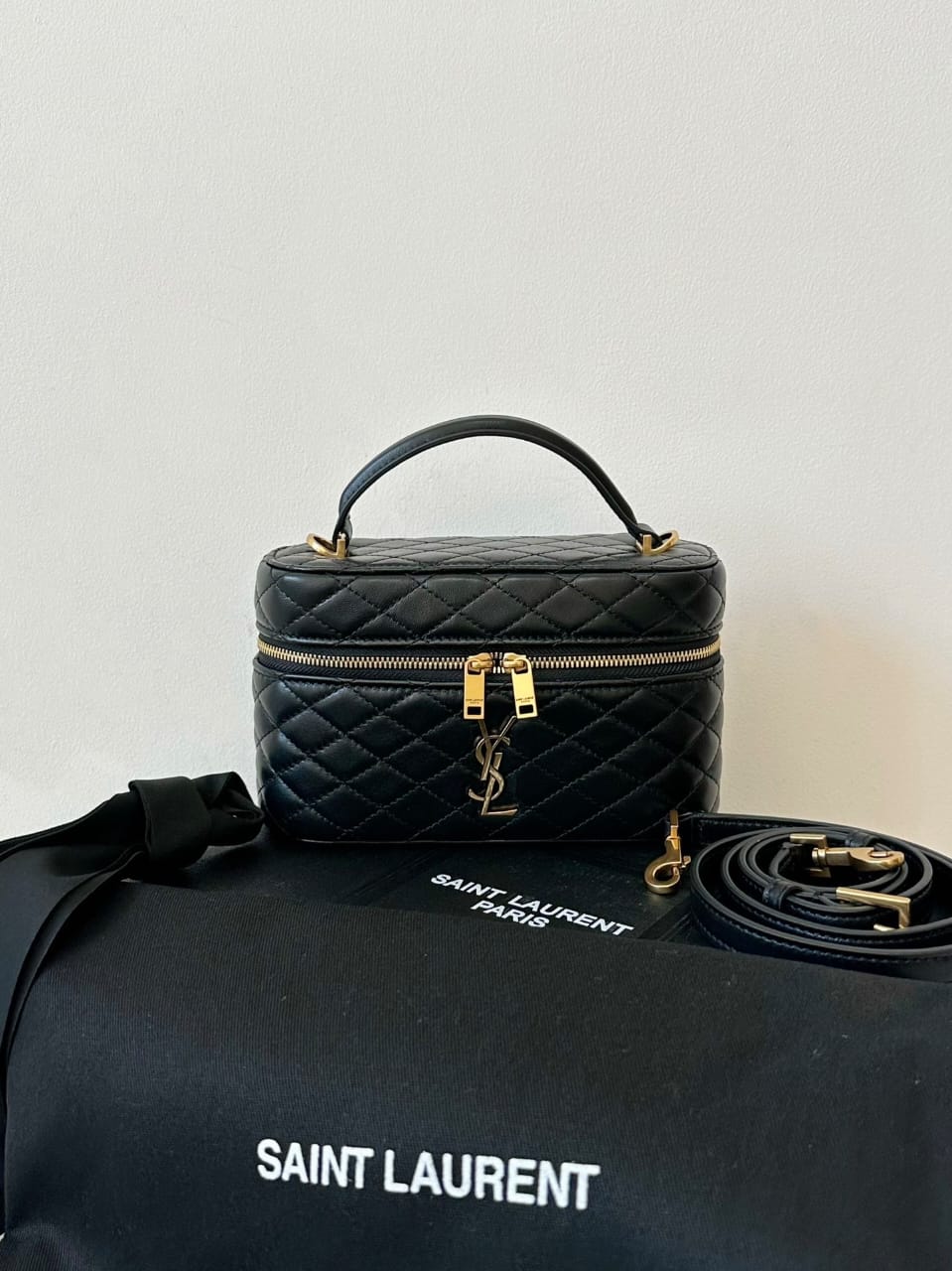 Saint Laurent Shoulder Bag - Rovelle Bags