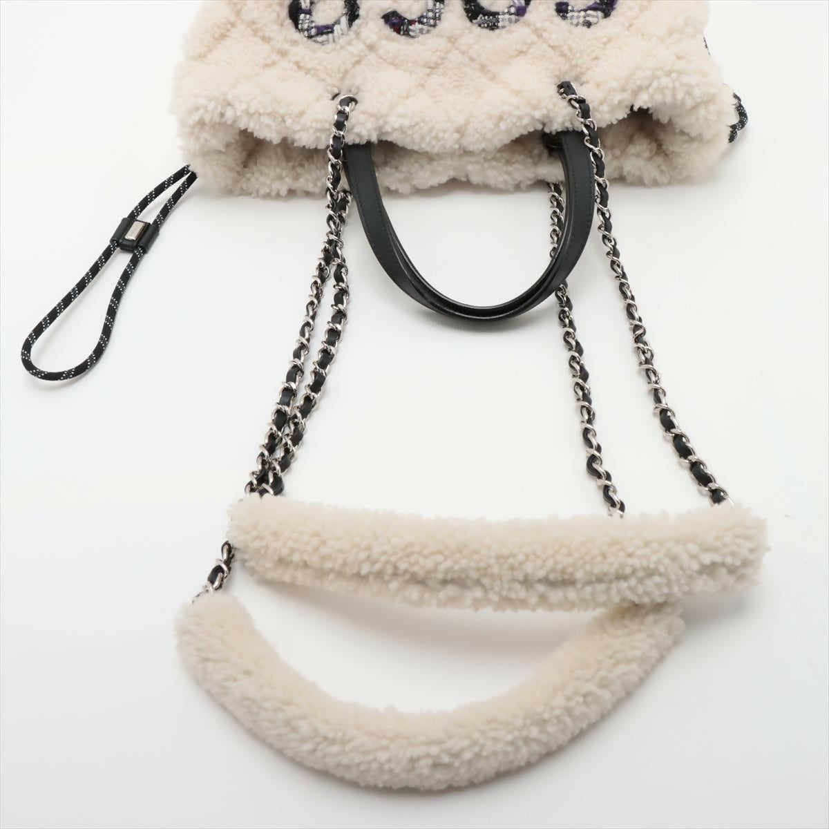 Chanel Shoulder Bag - Rovelle Bags