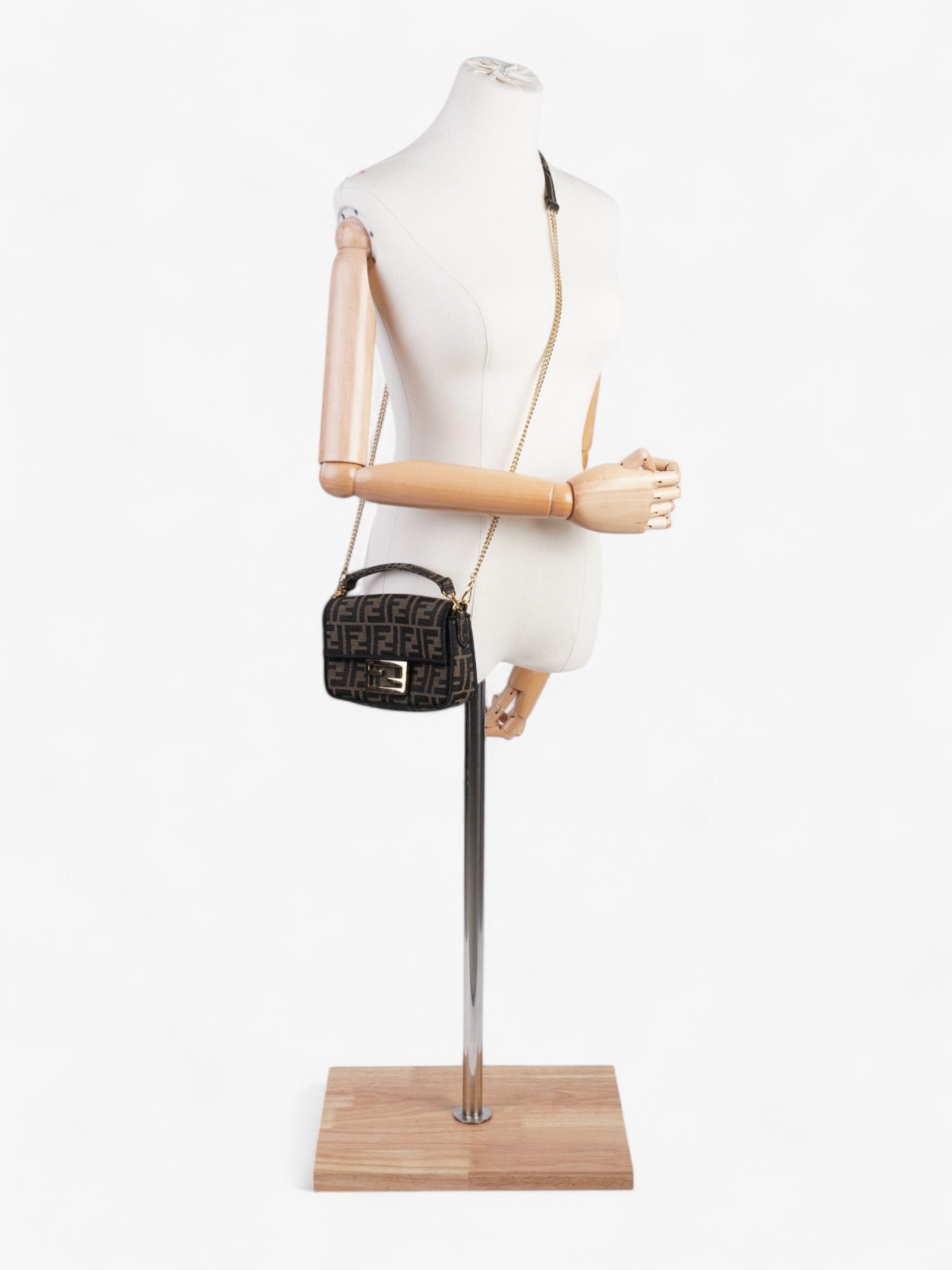 Fendi Baguette Shoulder Bag - Rovelle Bags