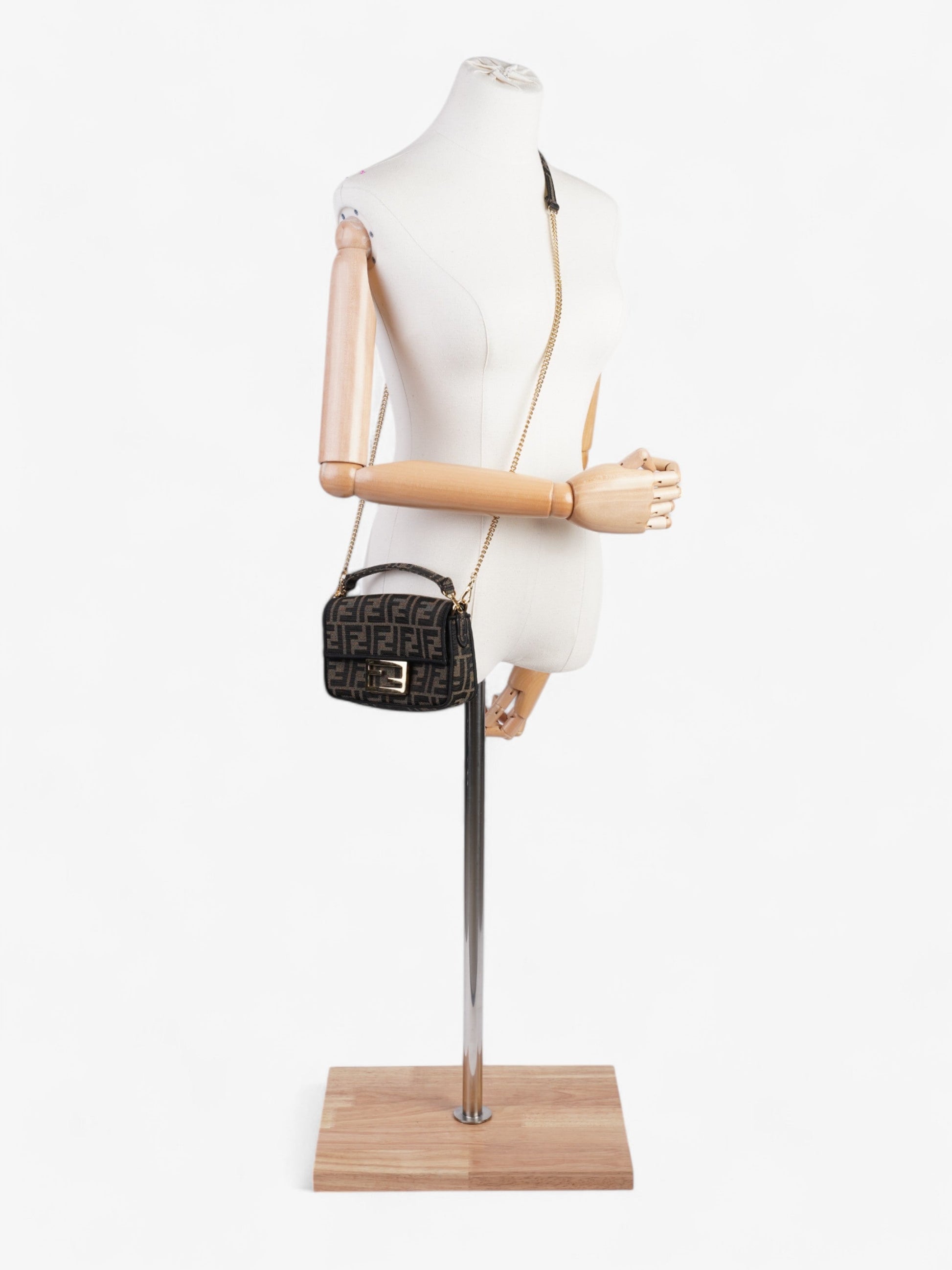 Fendi Baguette Shoulder Bag - Rovelle Bags