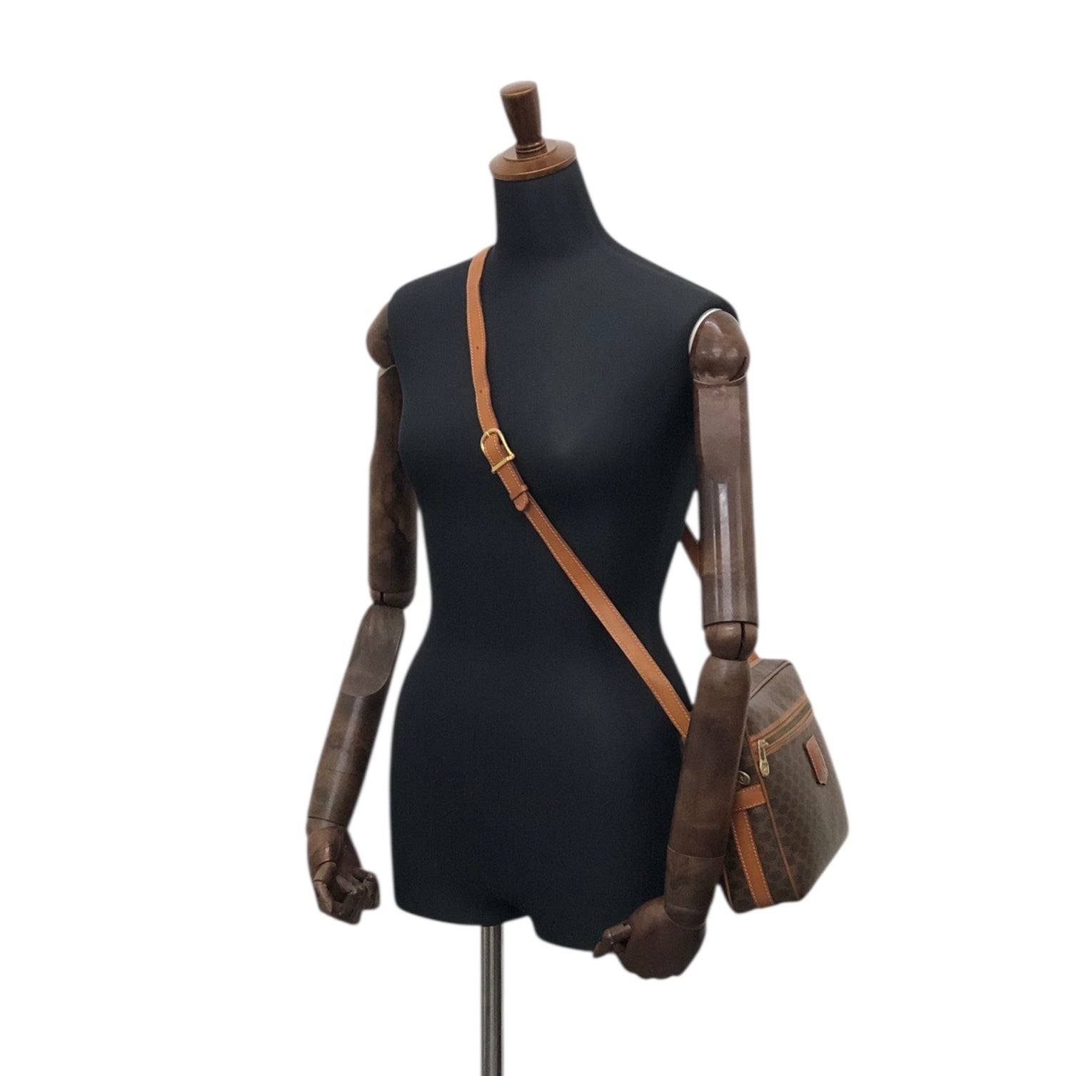 CELINE Shoulder bag Brown jbdzhb