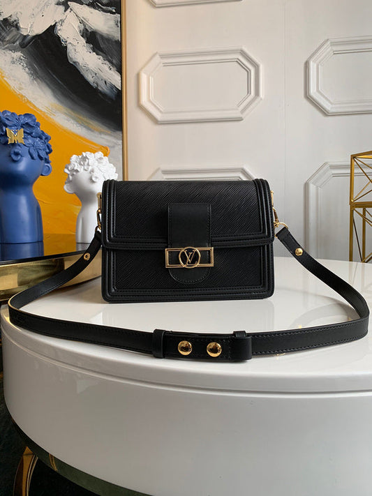 Louis Vuitton Luxury Bags 1826