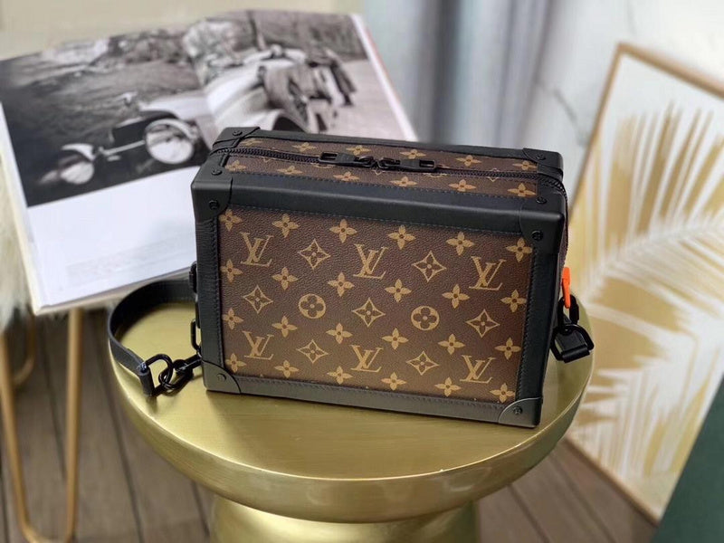 Franco Shops - Louis Vuittons - 15587