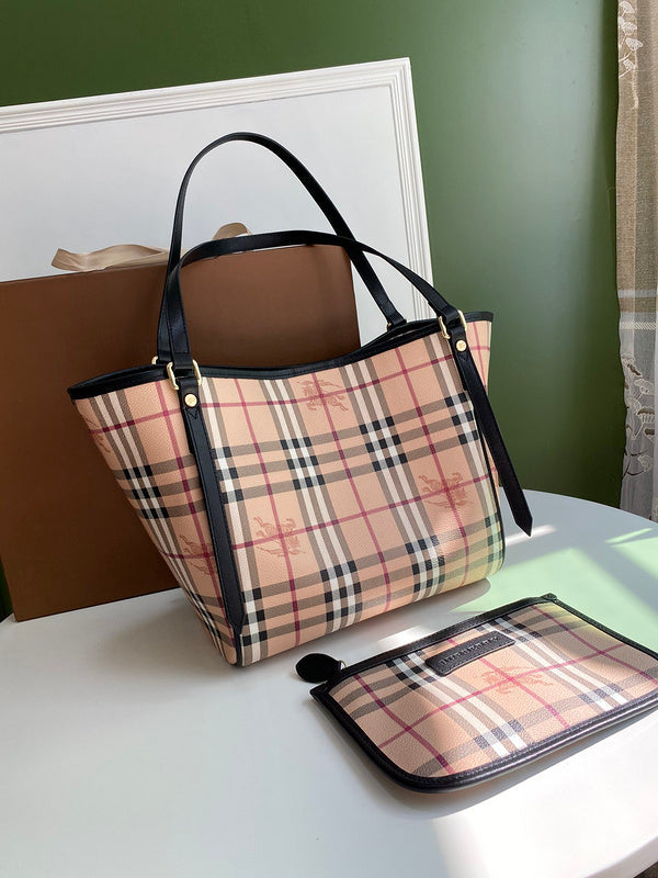 Burberry Bags Bags Clutch Bag - Rovelle Bags