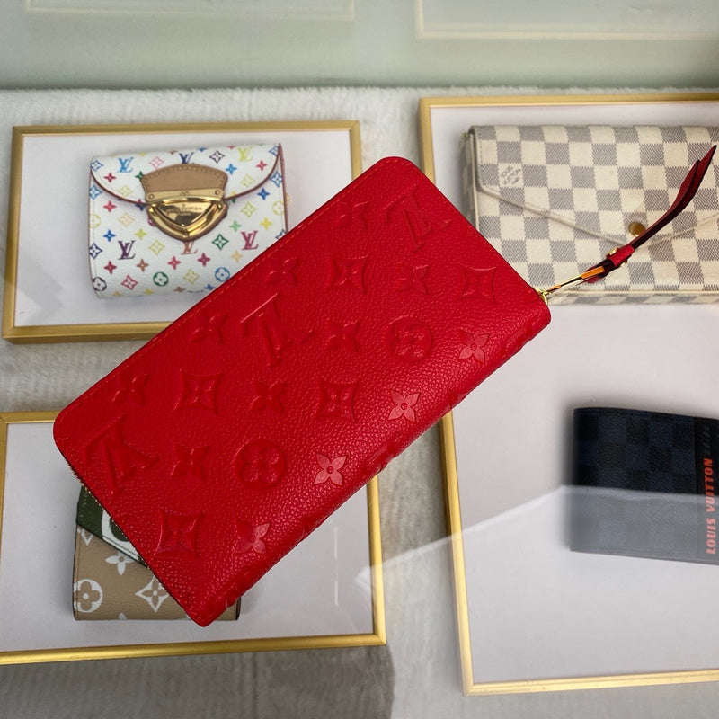 Louis Vuitton Luxury Bags 1820