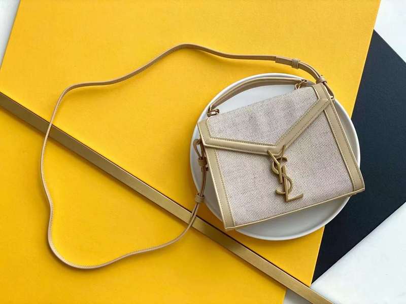 Yves Saint Laurent Studio Essential Handbag