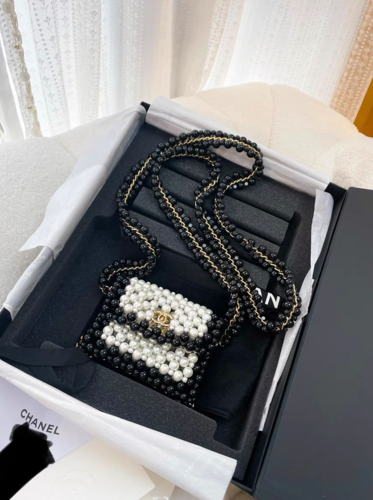 Chanel Chanel 22 Shoulder Bag - Rovelle Bags