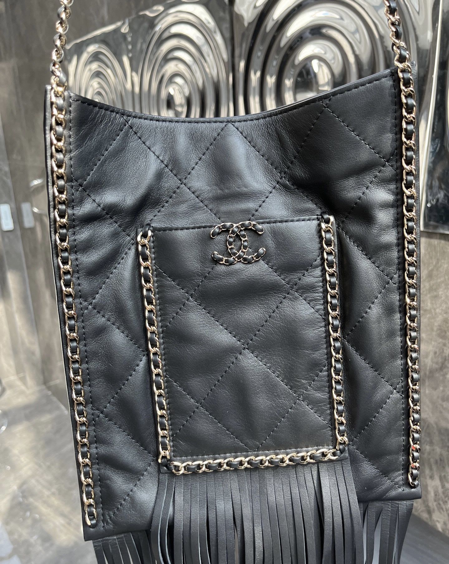 Chanel Chanel 22 Shoulder Bag - Rovelle Bags