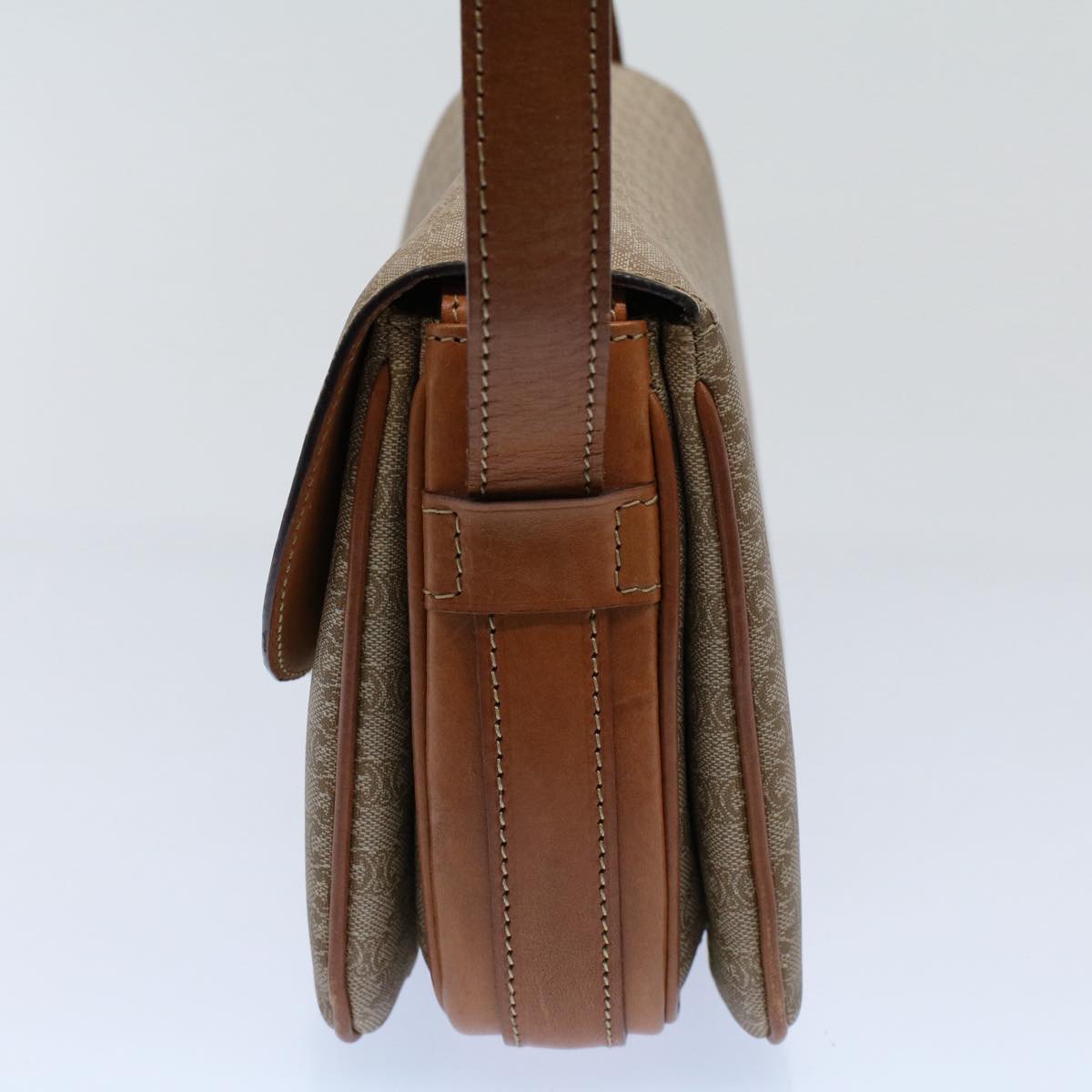 Luxury CELINE Macadam Canvas Shoulder Bag Beige ar10274