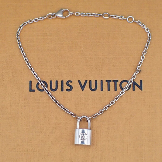 Louis Vuitton Lv Logo Padlock Motif
